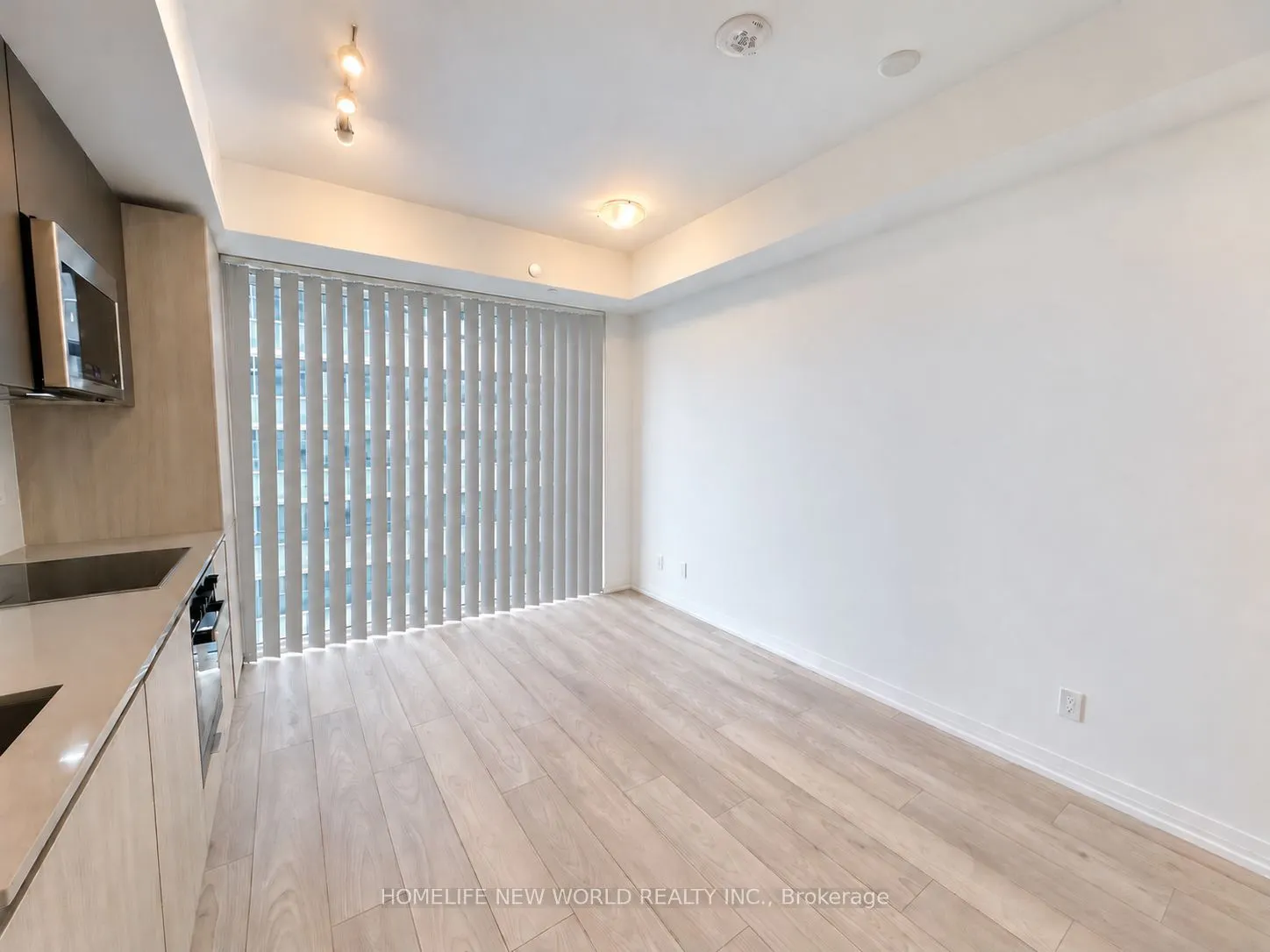 400 King Street W #3025