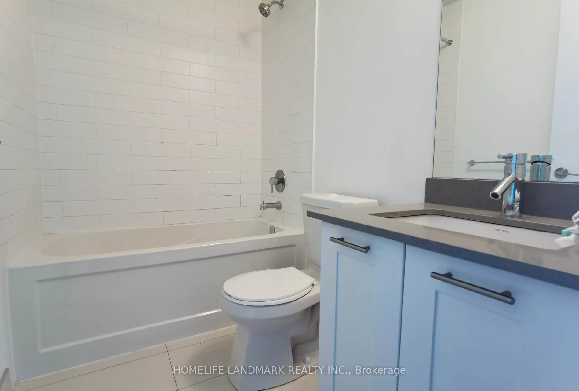 20 Bruyeres Mews #1906