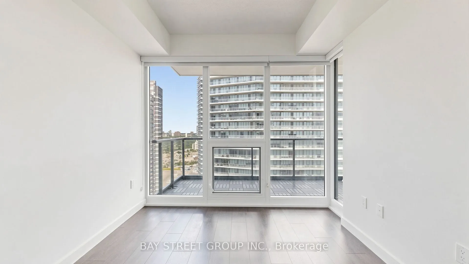 95 McMahon Drive #2515