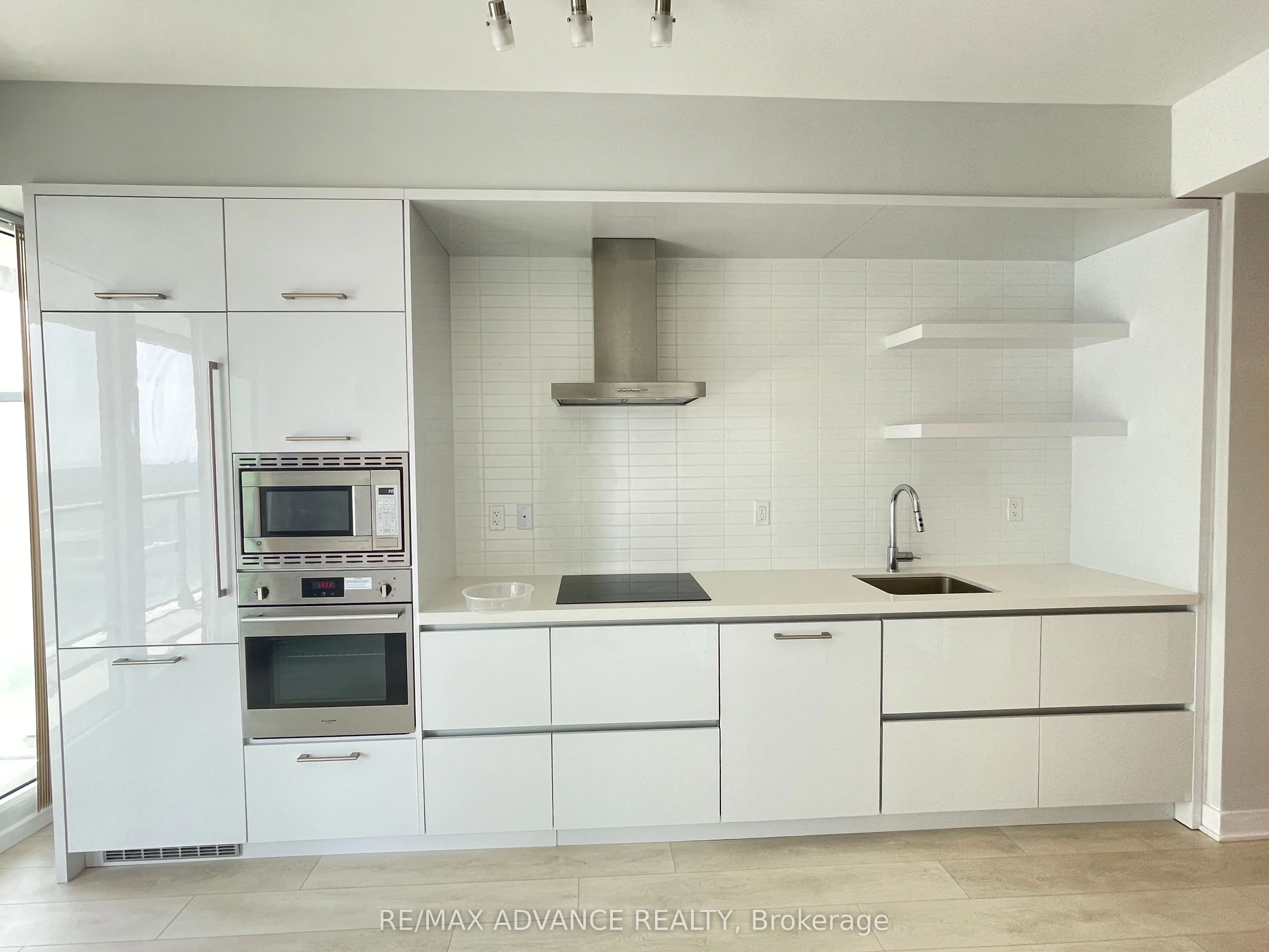 2221 Yonge Street #3306