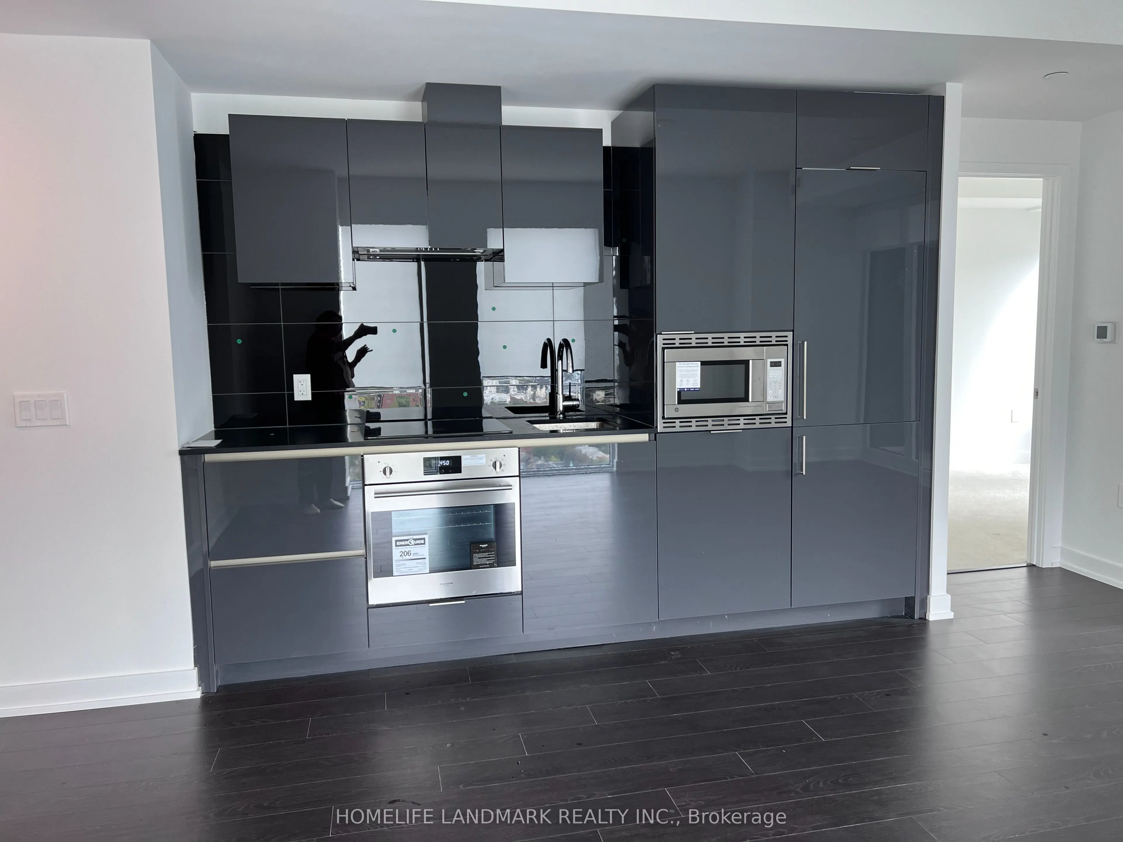 238 Simcoe Street #2408