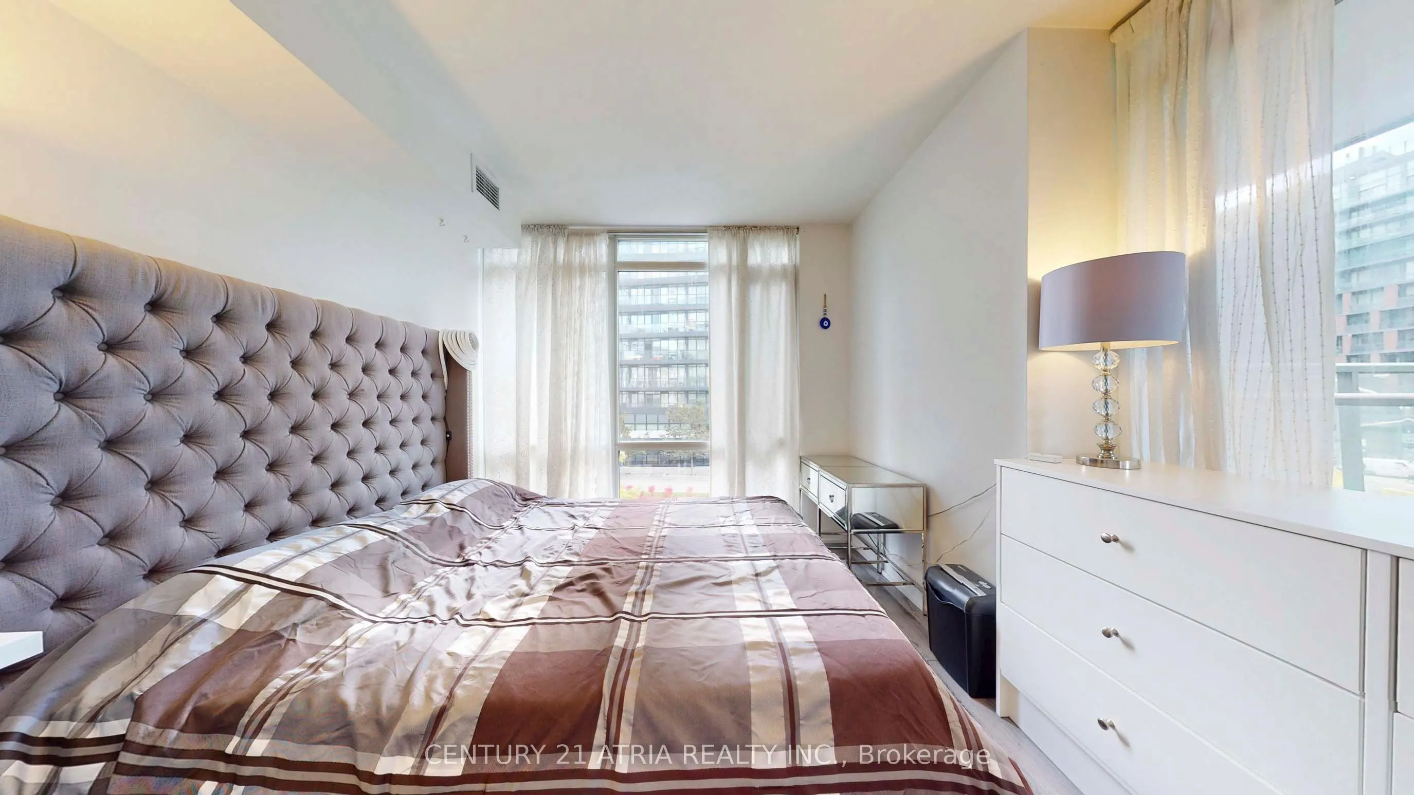 170 Fort York Boulevard #211