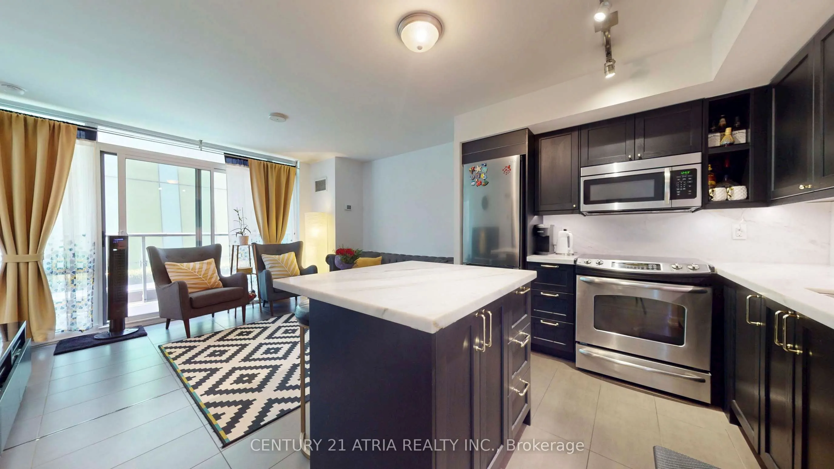 170 Fort York Boulevard #211