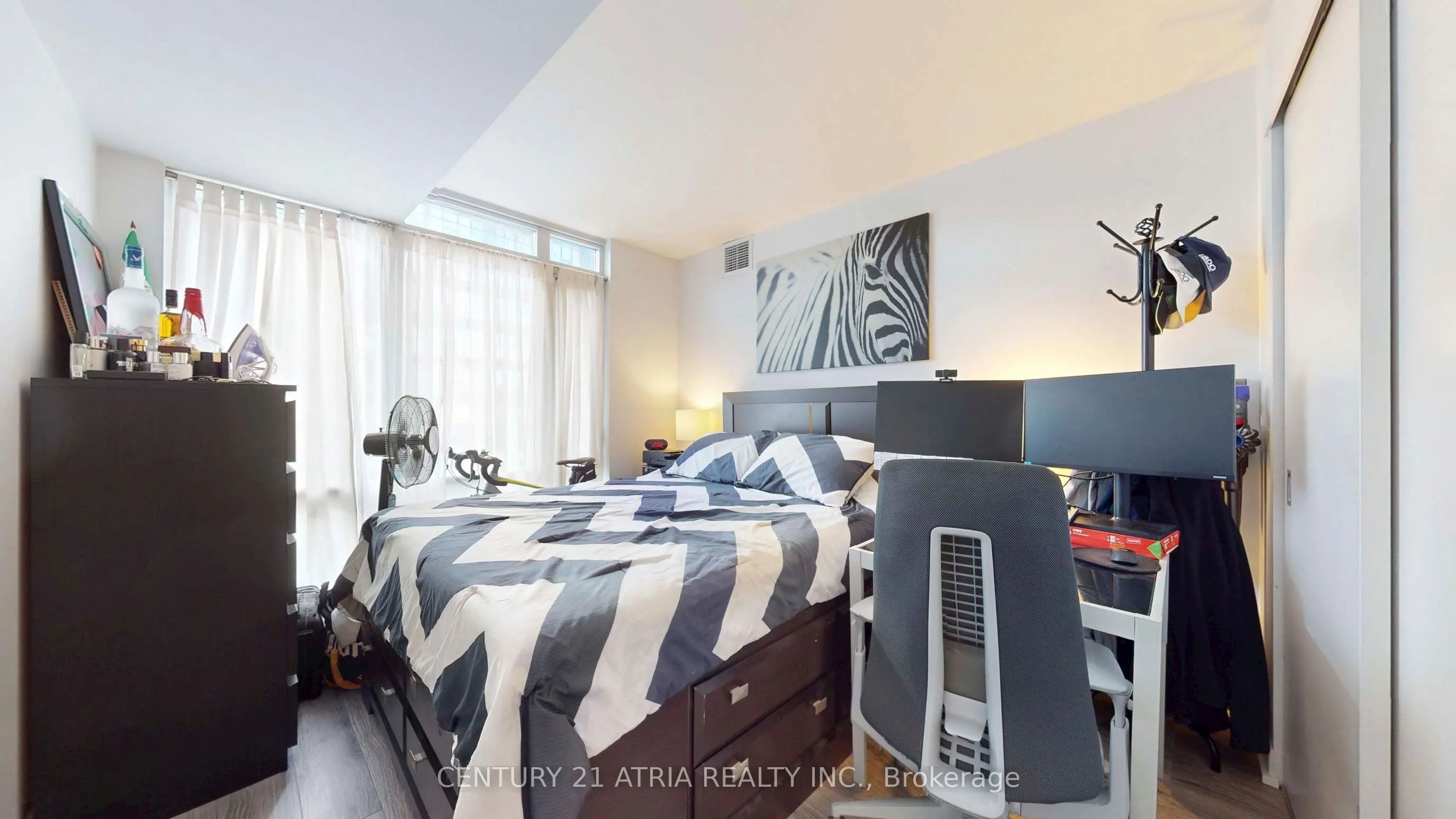 170 Fort York Boulevard #211