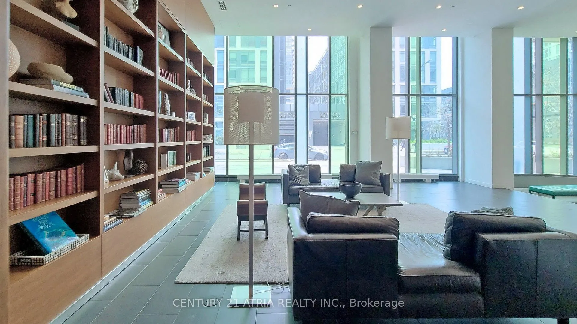 170 Fort York Boulevard #211