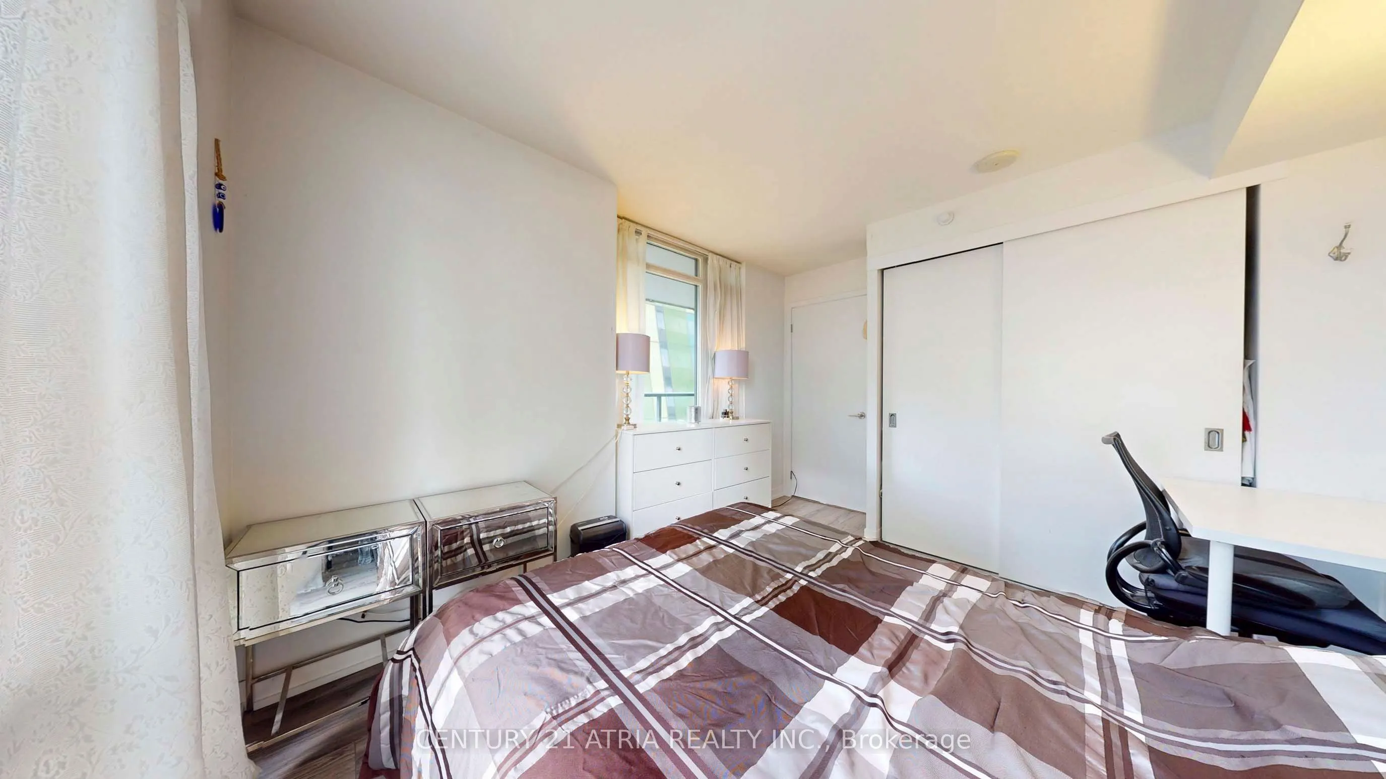 170 Fort York Boulevard #211