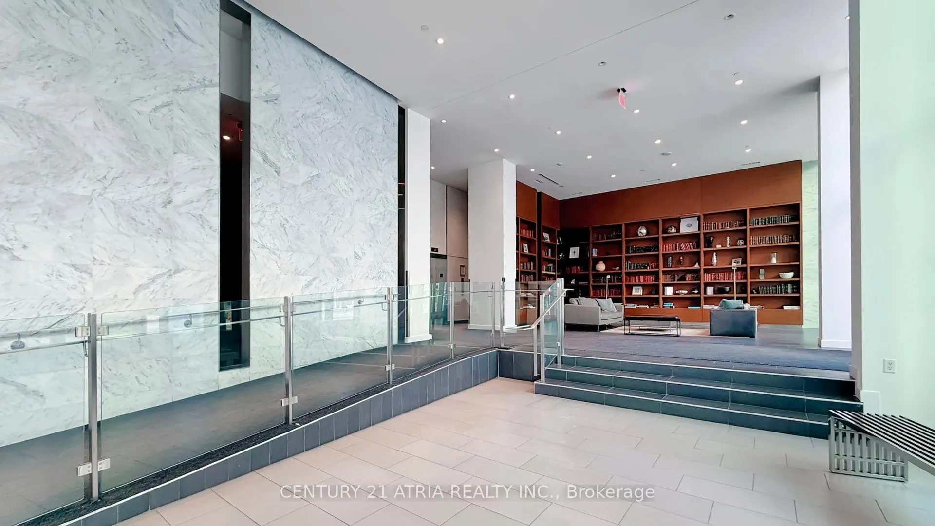 170 Fort York Boulevard #211