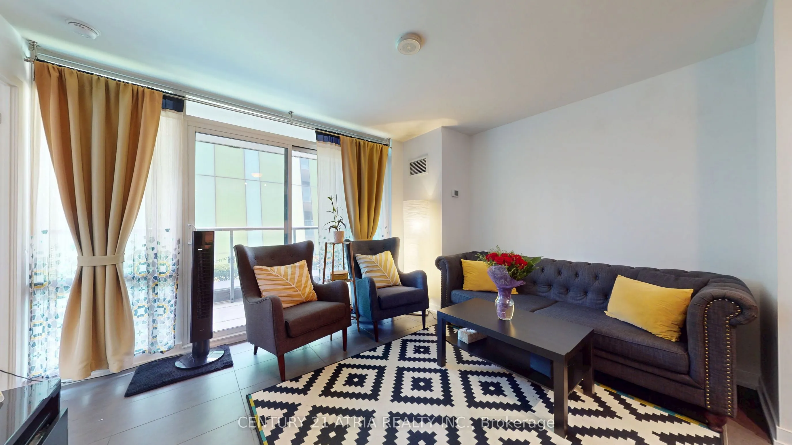 170 Fort York Boulevard #211