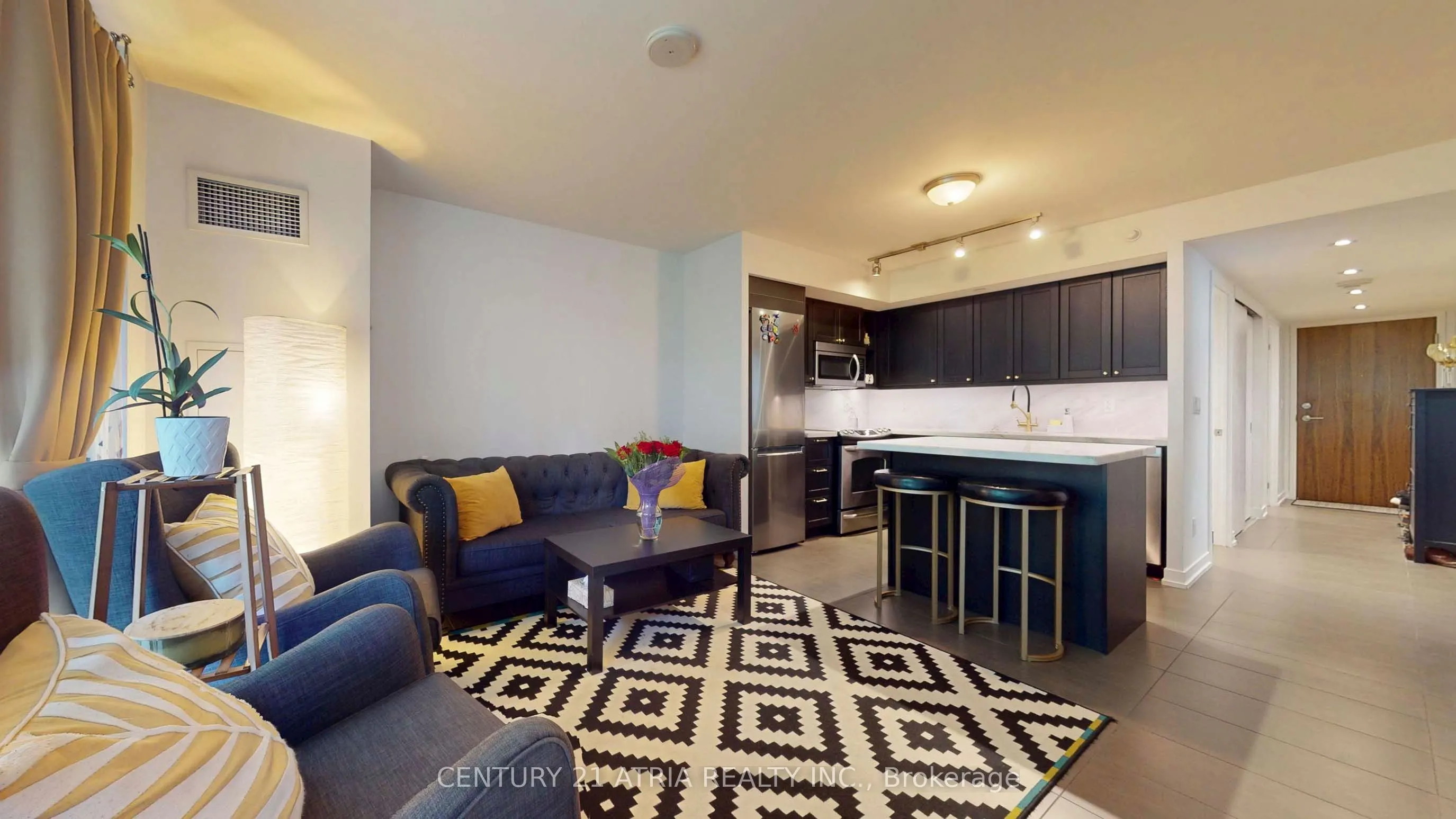 170 Fort York Boulevard #211