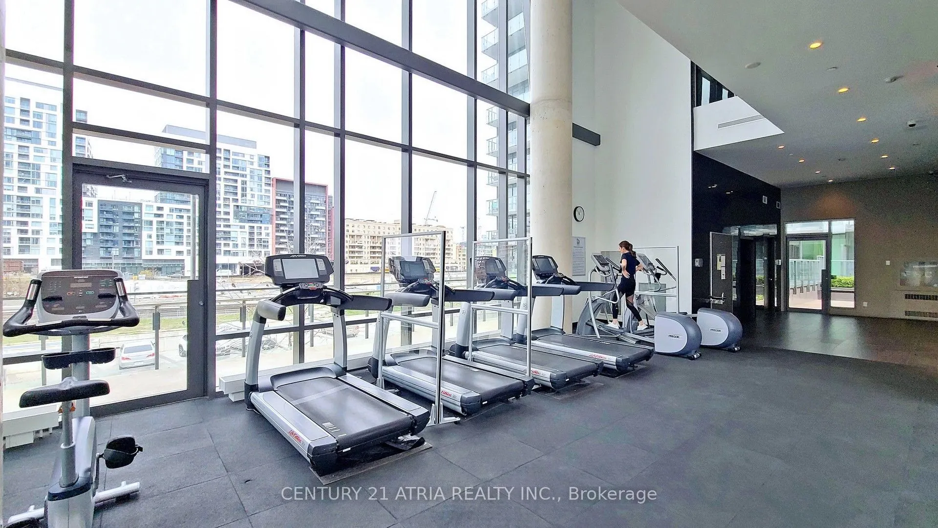 170 Fort York Boulevard #211