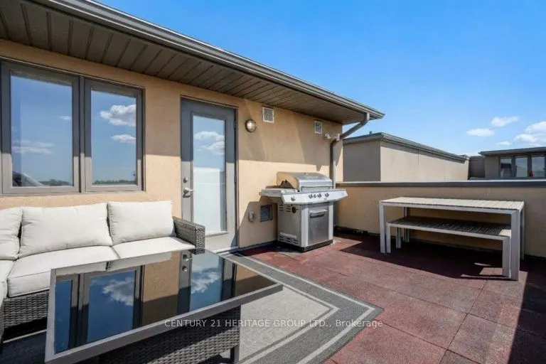 9 R Clintwood Gate NE #20