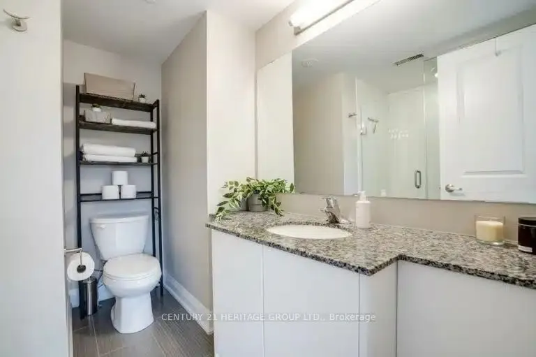 9 R Clintwood Gate NE #20