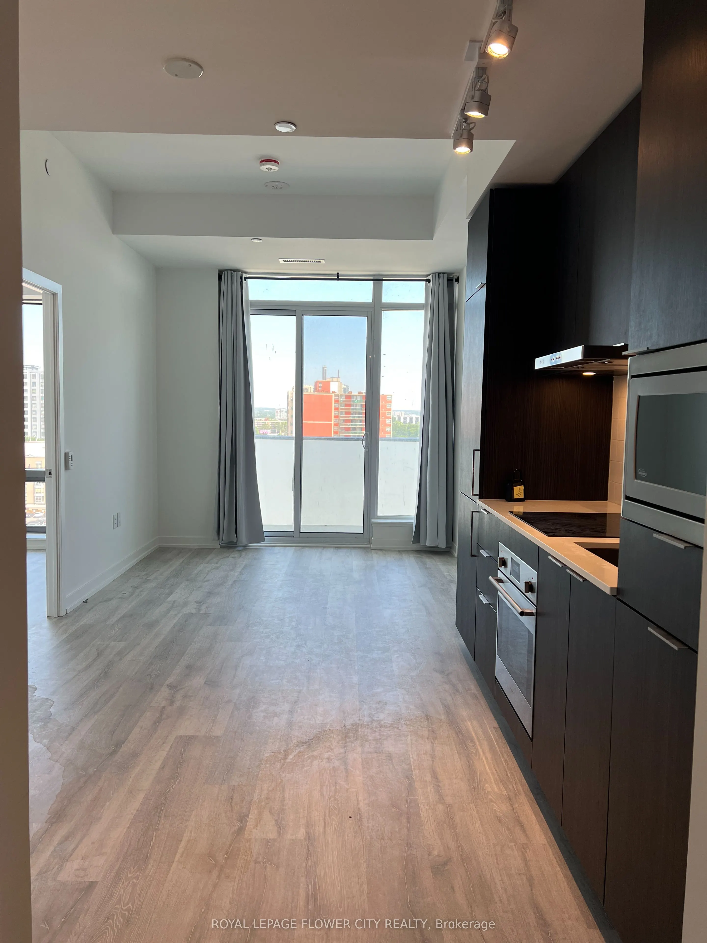 7 Golden Lion Heights #1112