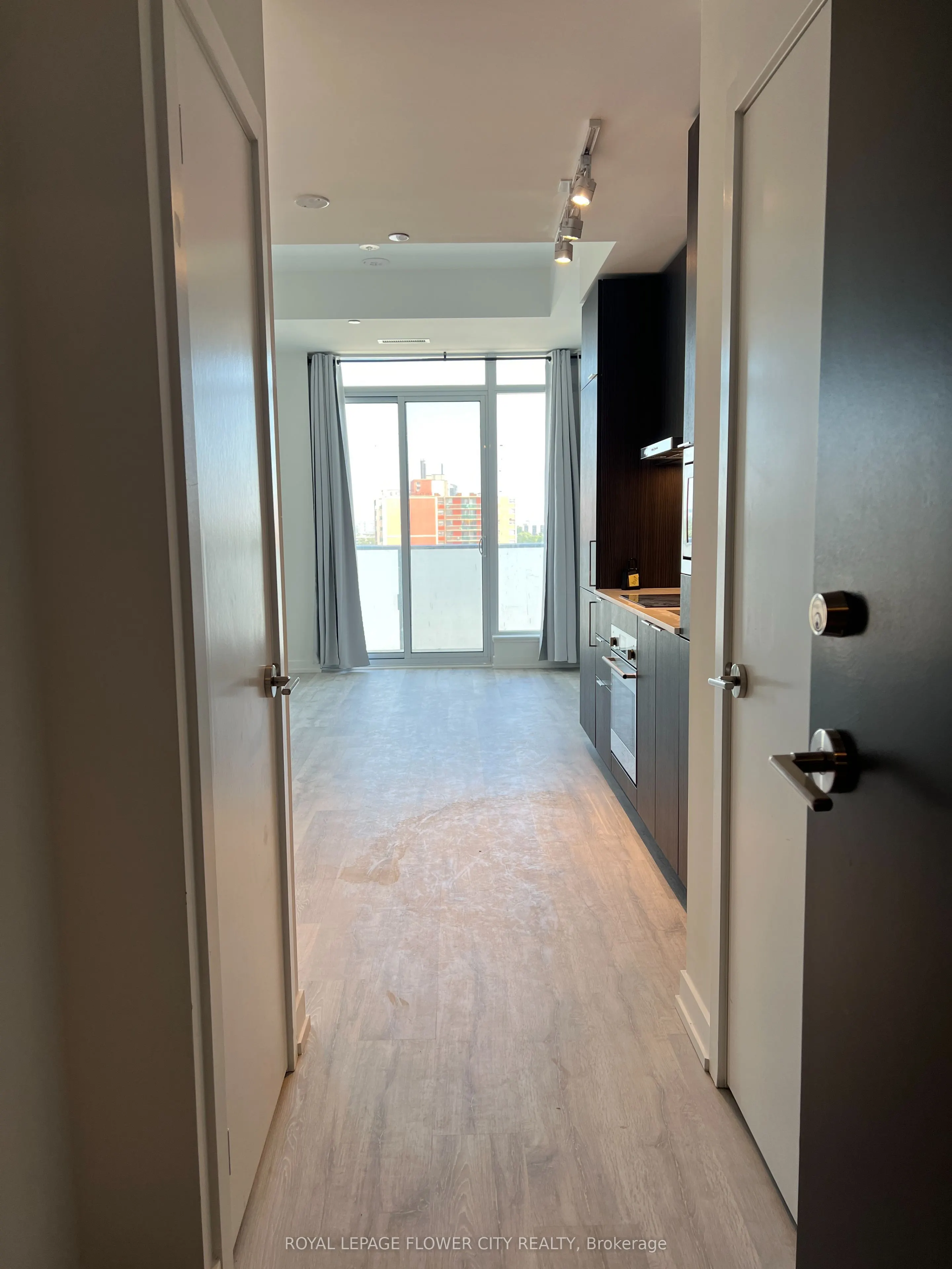 7 Golden Lion Heights #1112