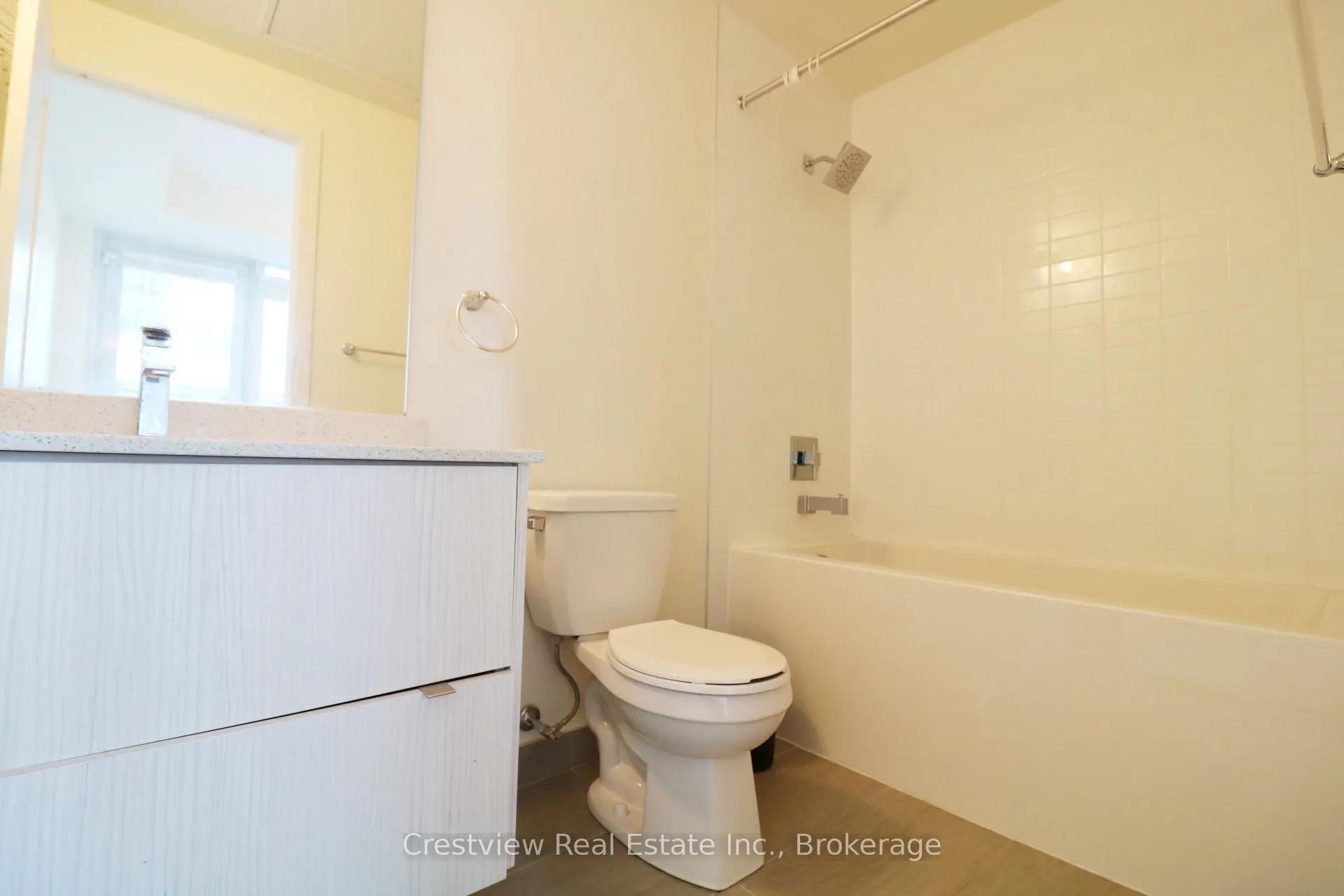 330 Richmond Street W #603 (Primary. BR)