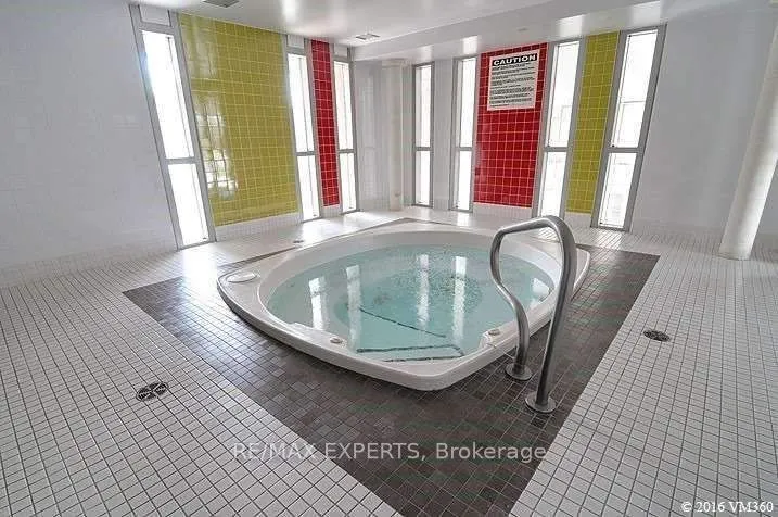 30 Canterbury Place #1509