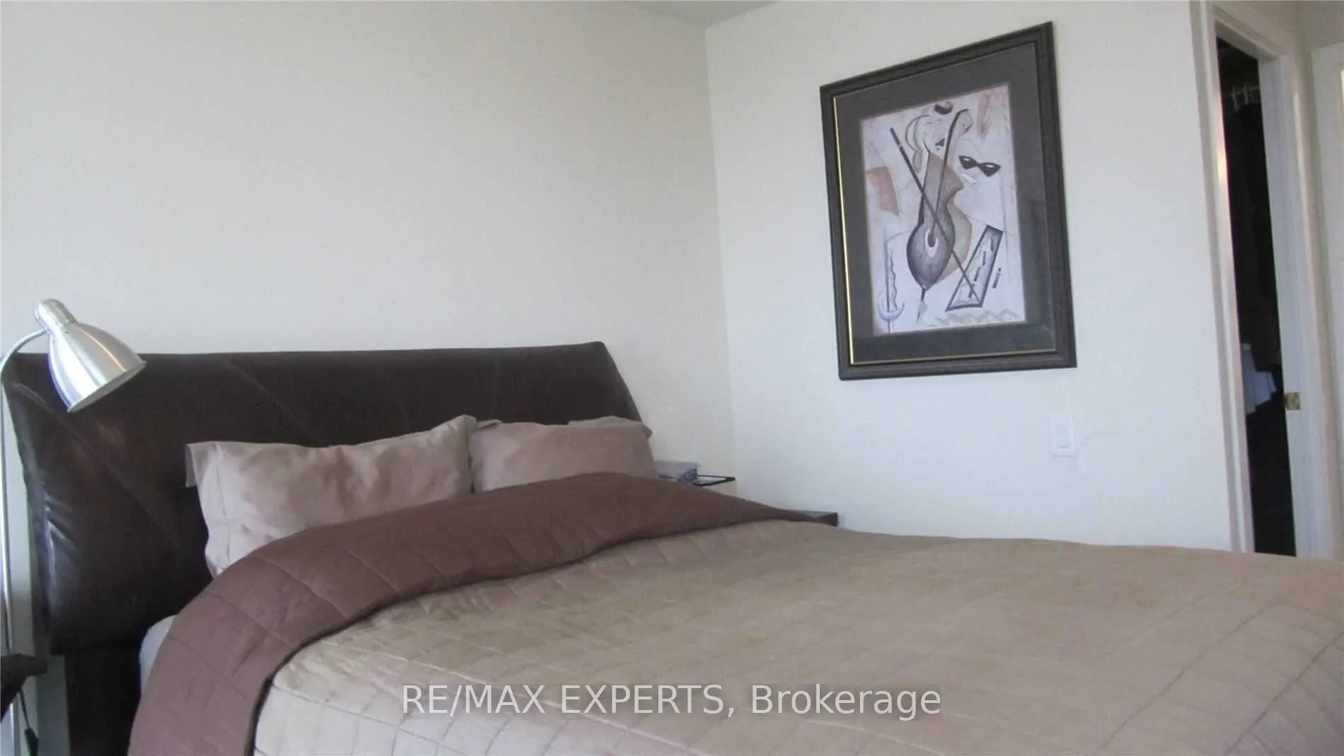 30 Canterbury Place #1509