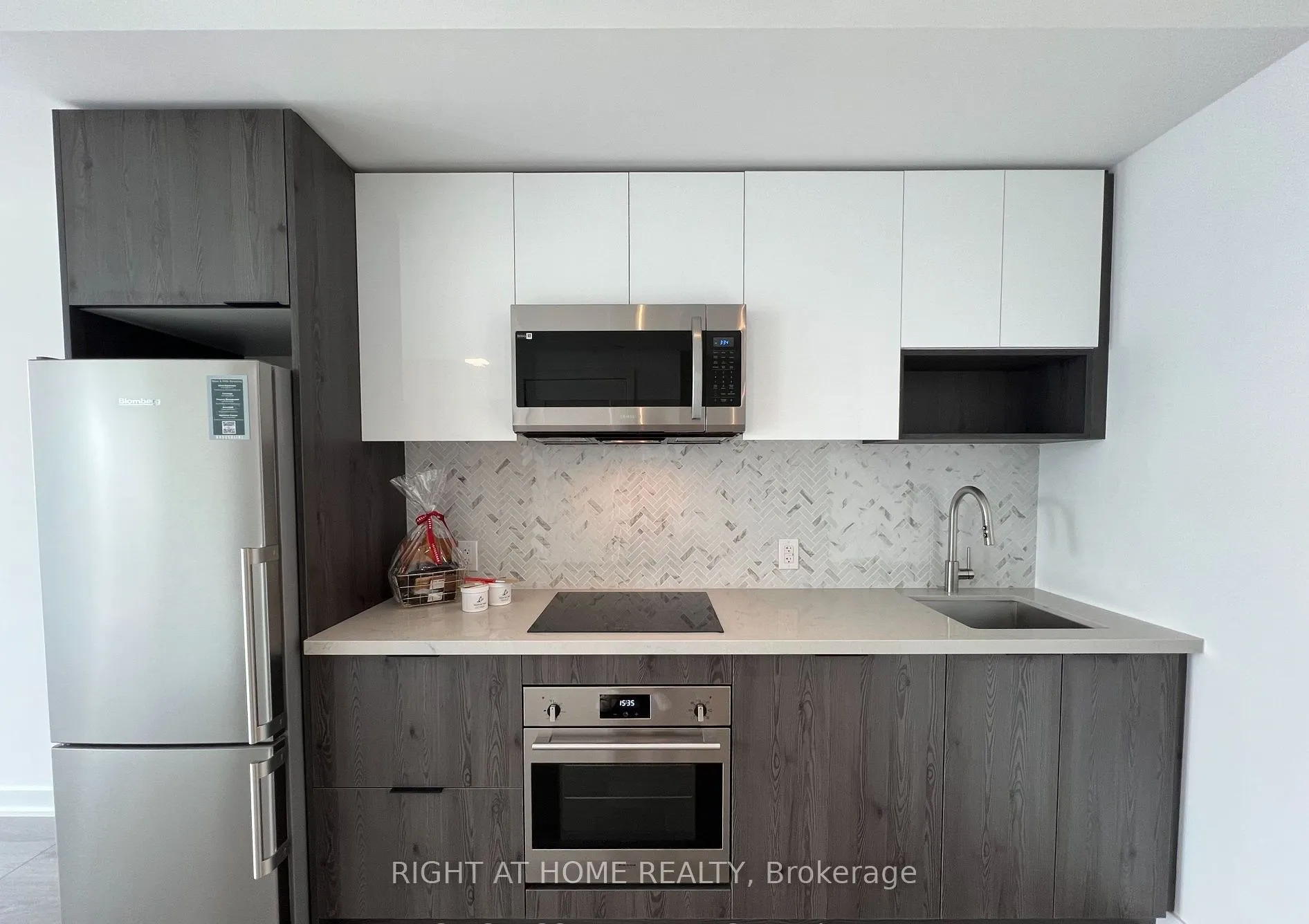5 Defries Street #3006
