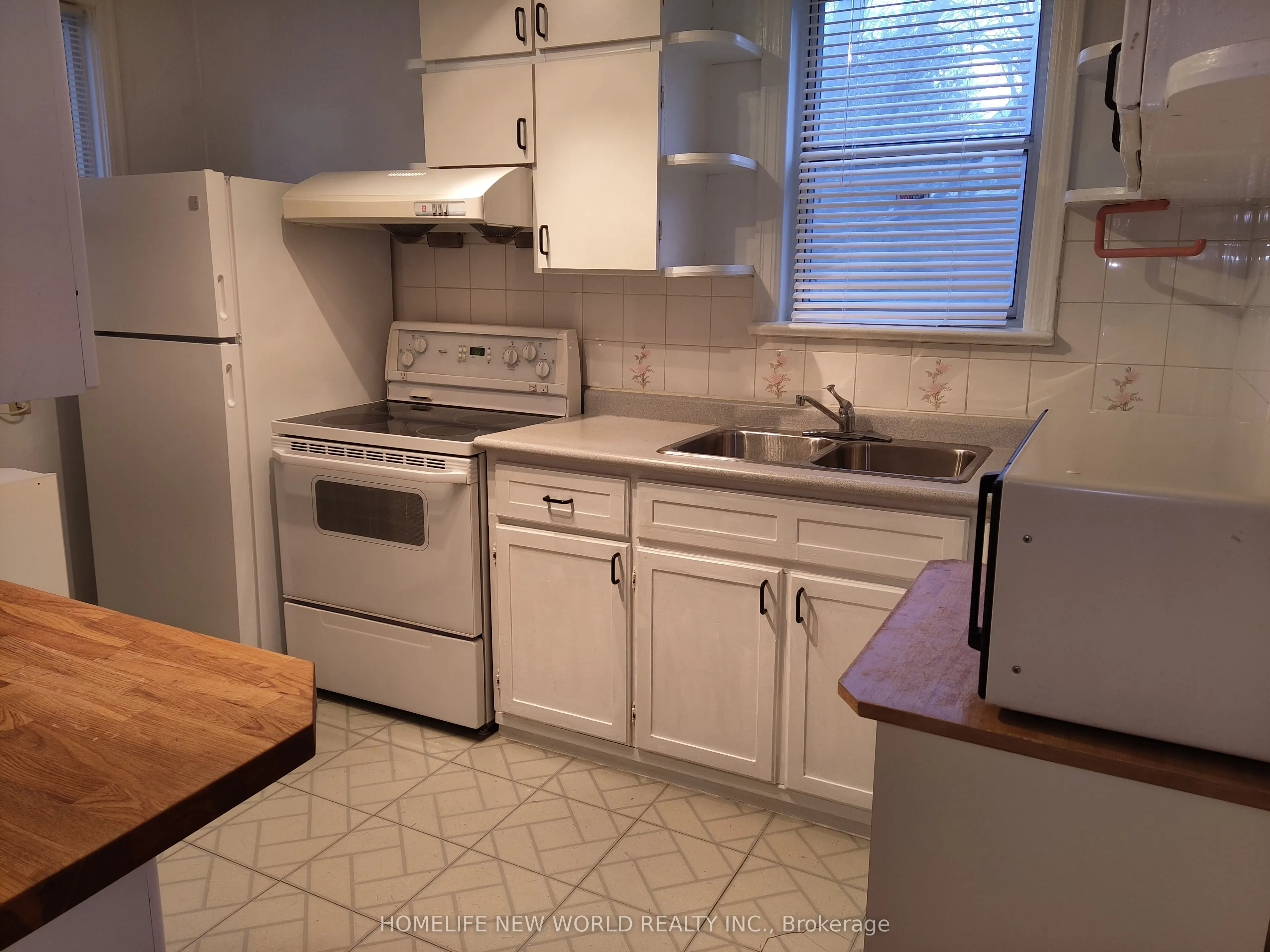 17 Bonnington Place #Gr, 2nd