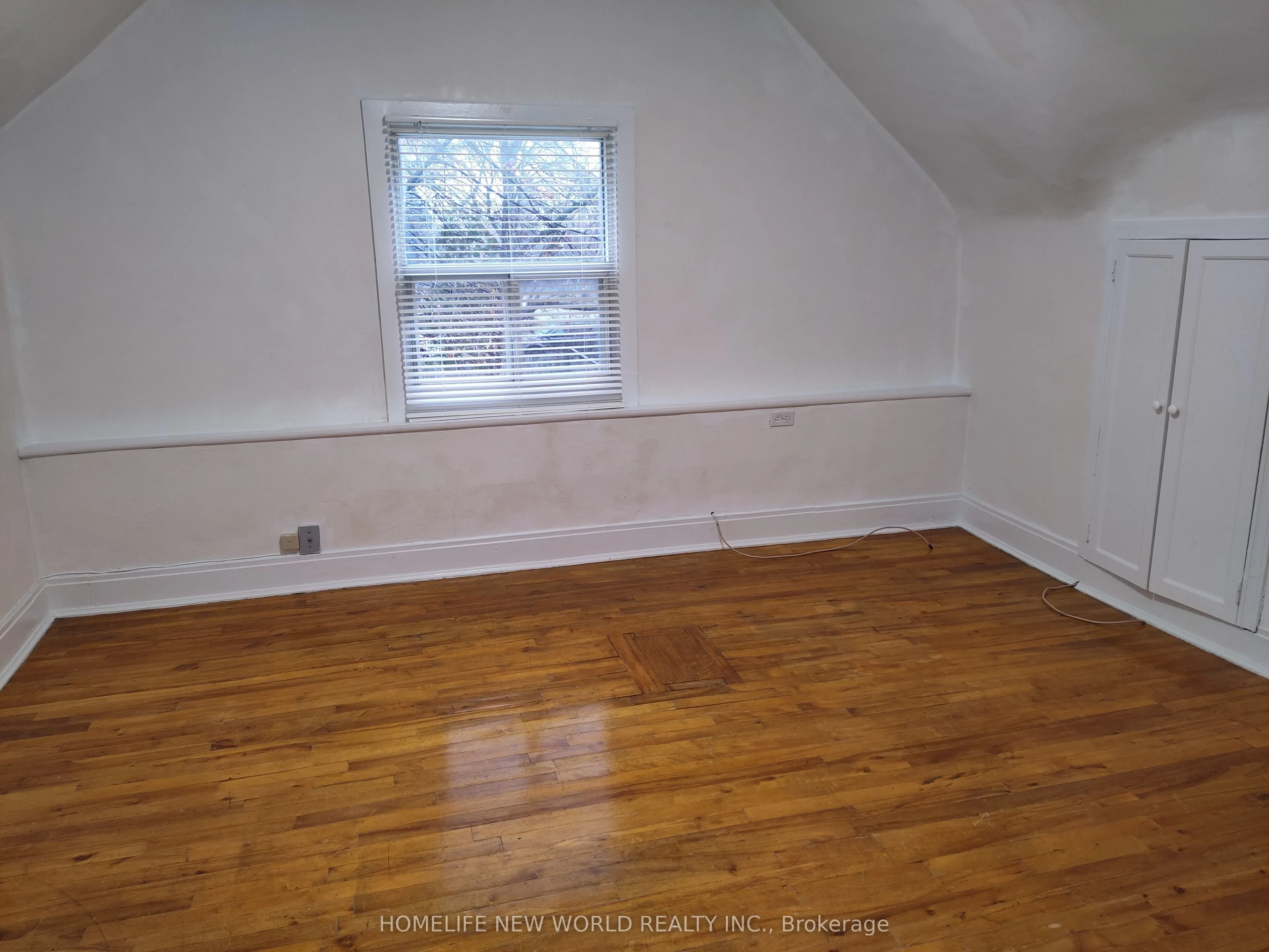 17 Bonnington Place #Gr, 2nd