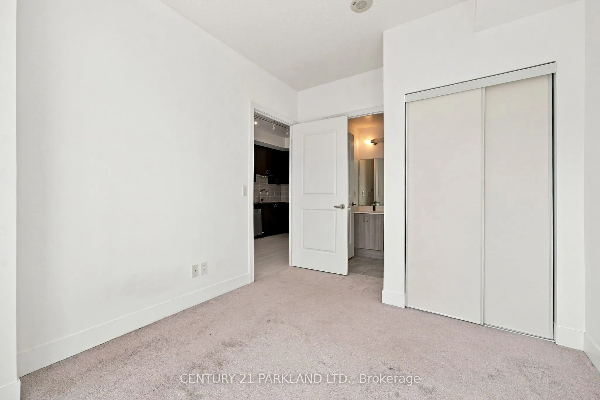 68 Merton Street #707