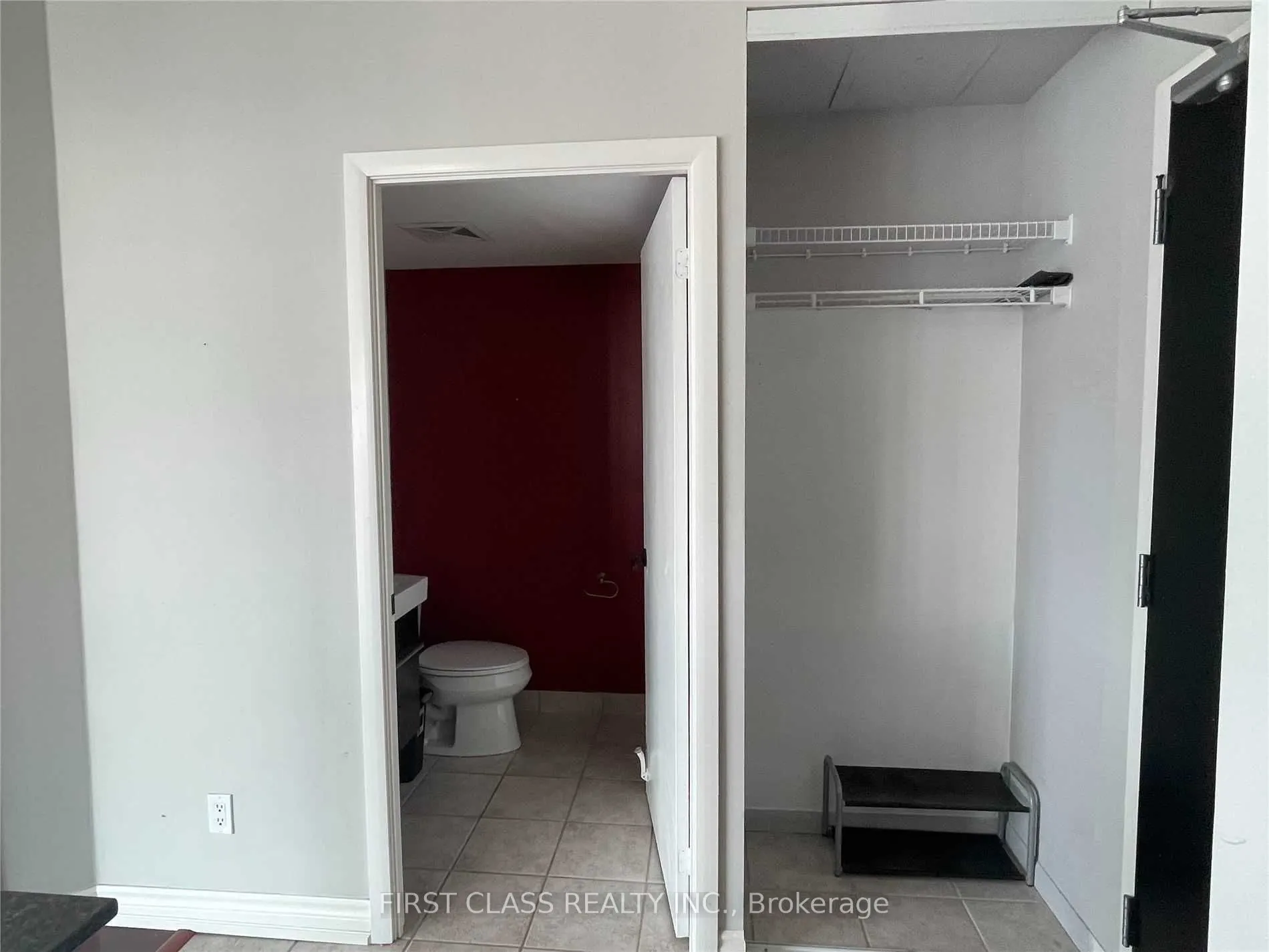 231 Fort York Boulevard #2004