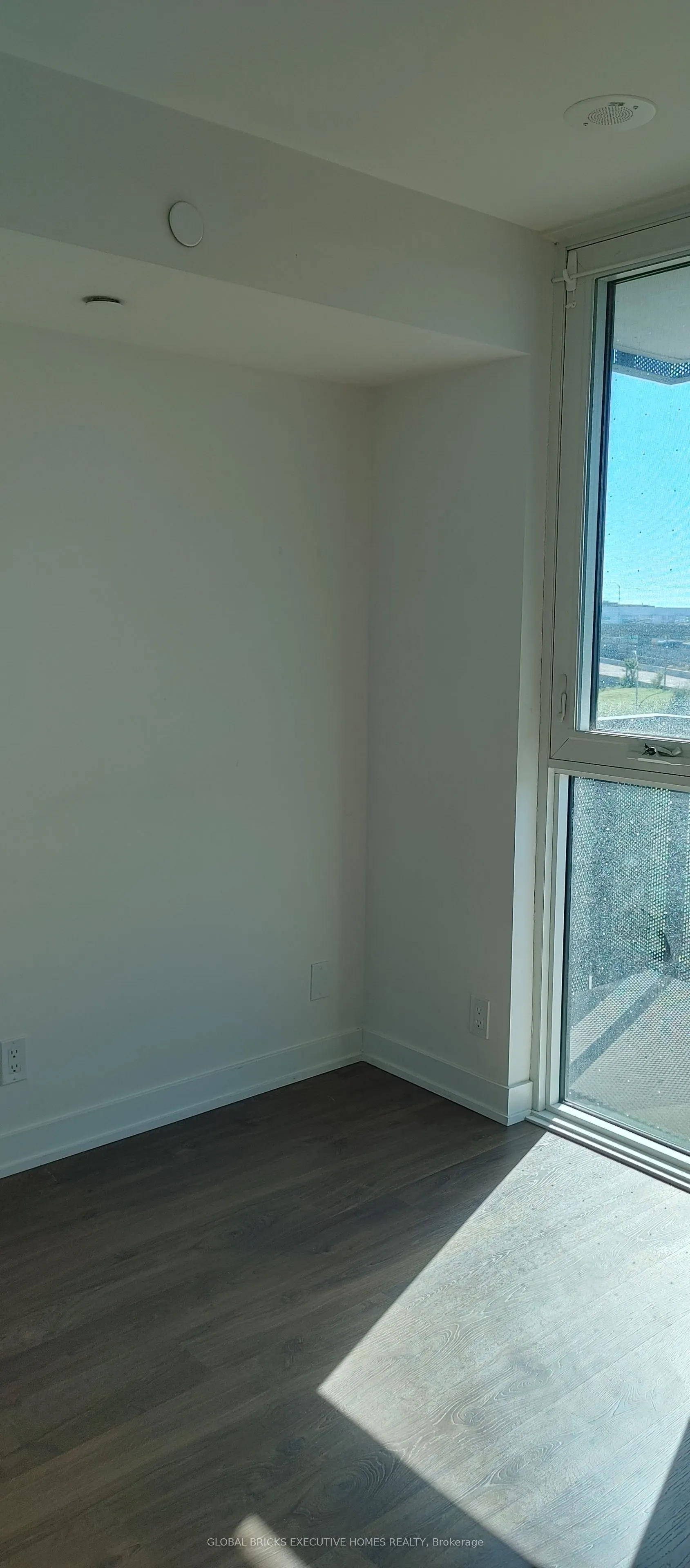 30 Tretti Way #417