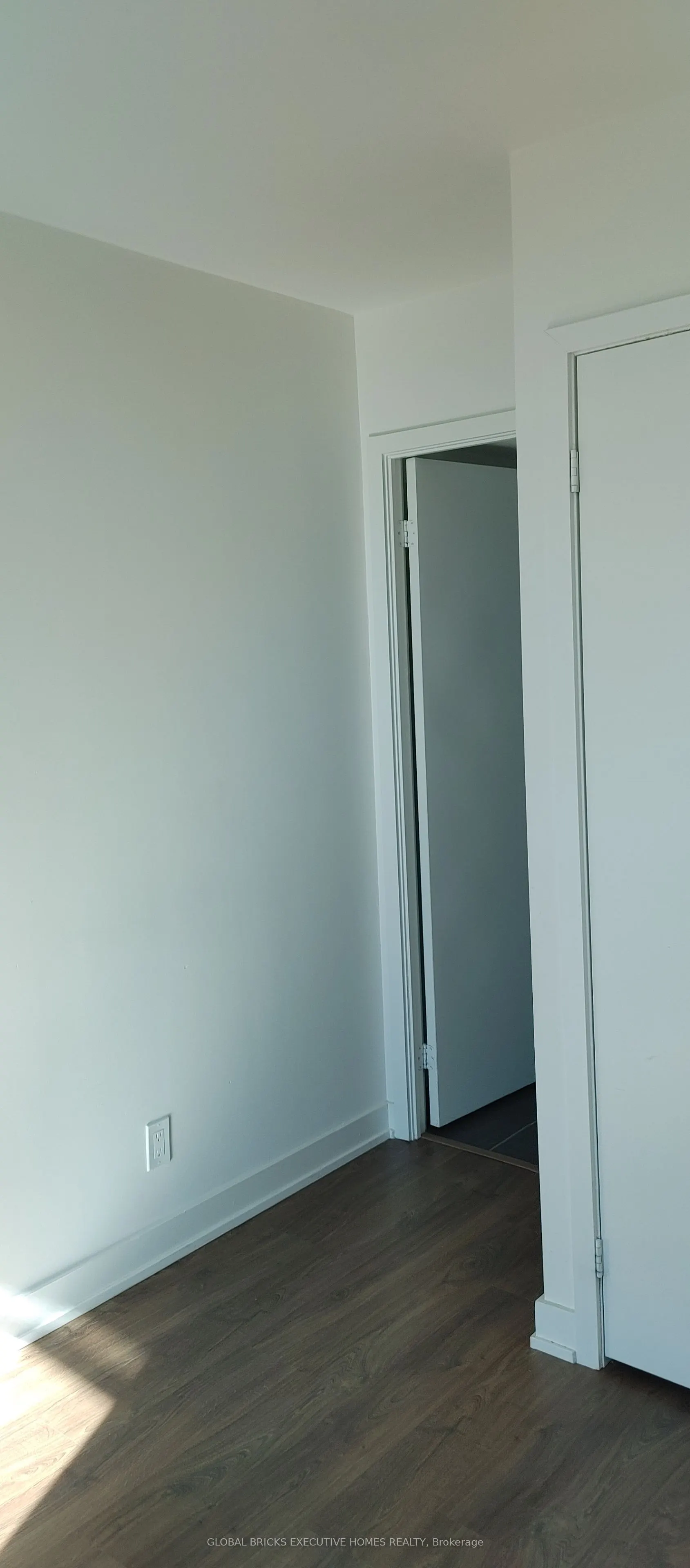 30 Tretti Way #417