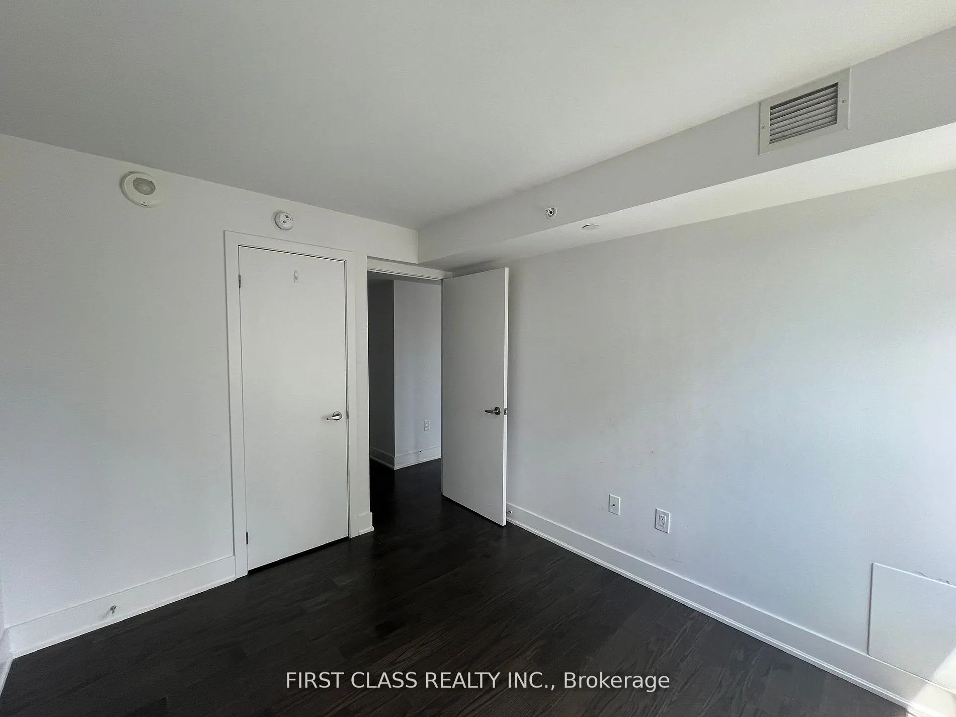 955 Bay Street #1605