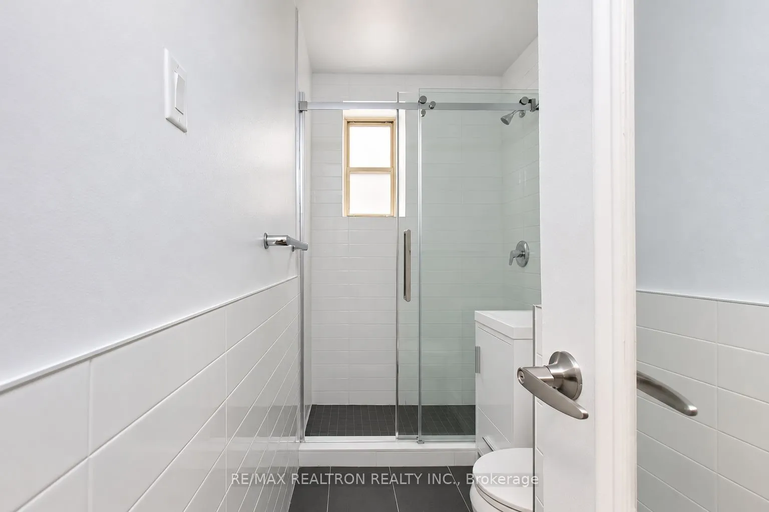 394 Avenue Road #207