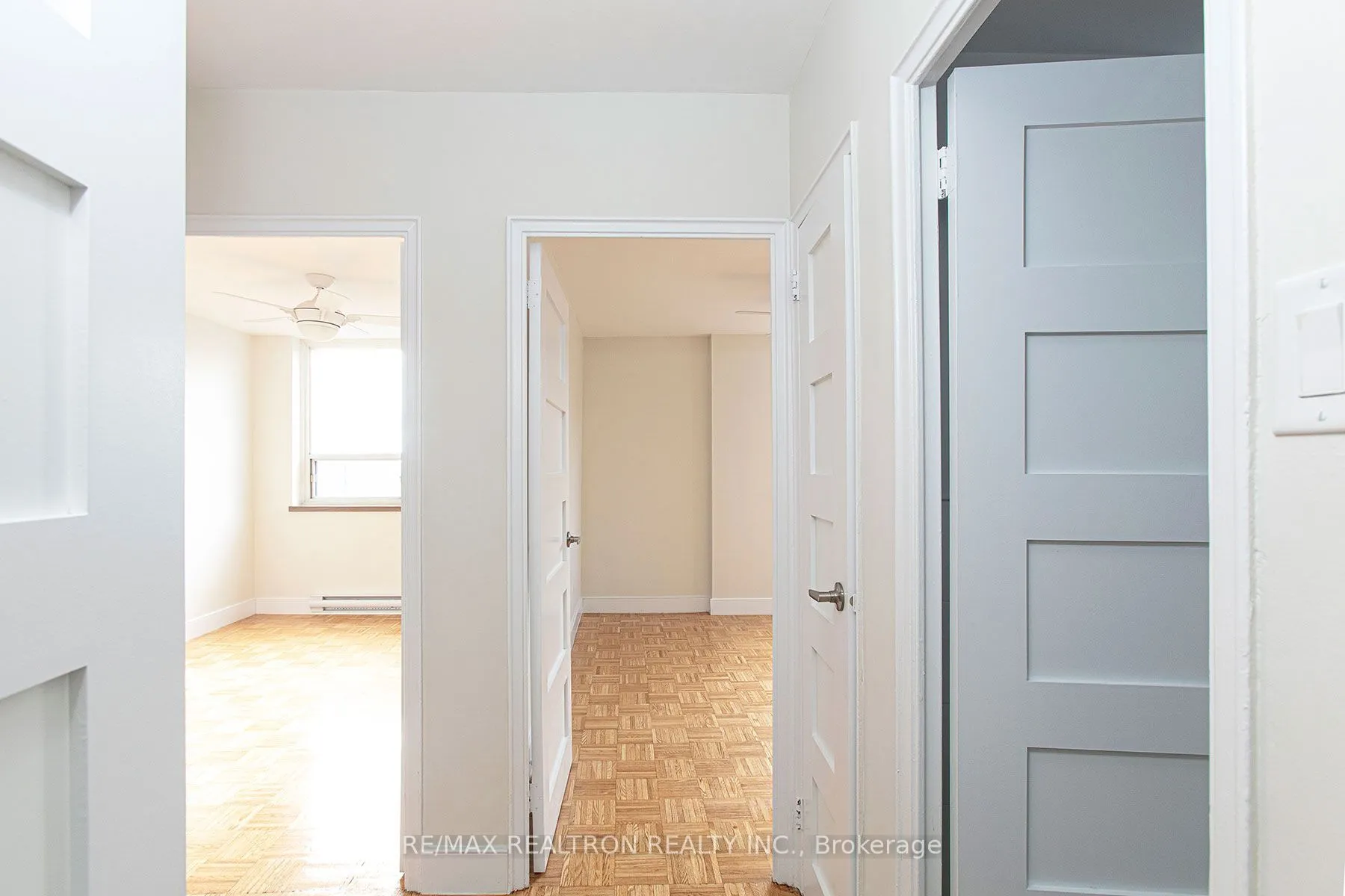 55 Isabella Street #1206