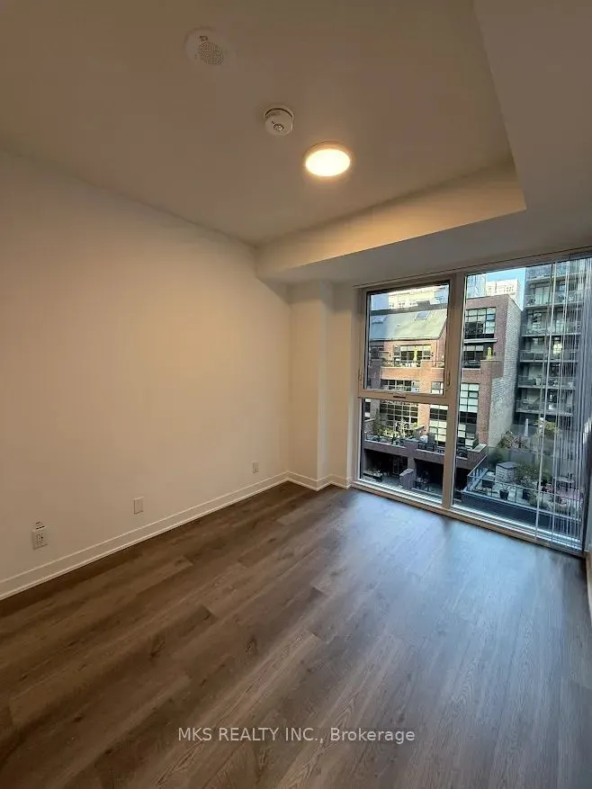 180 Front Street E #706