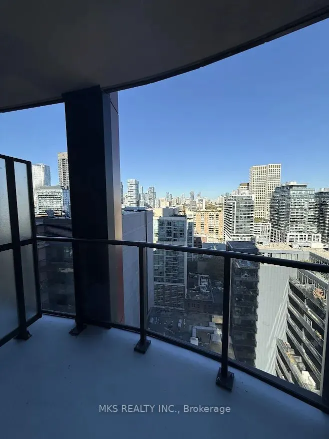 180 Front Street E #2103