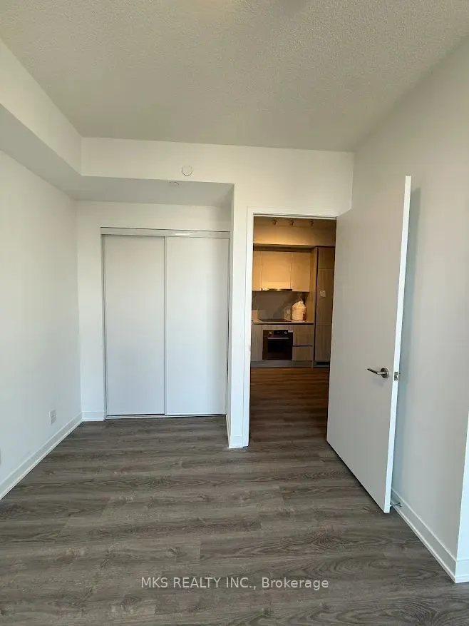 180 Front Street E #2103