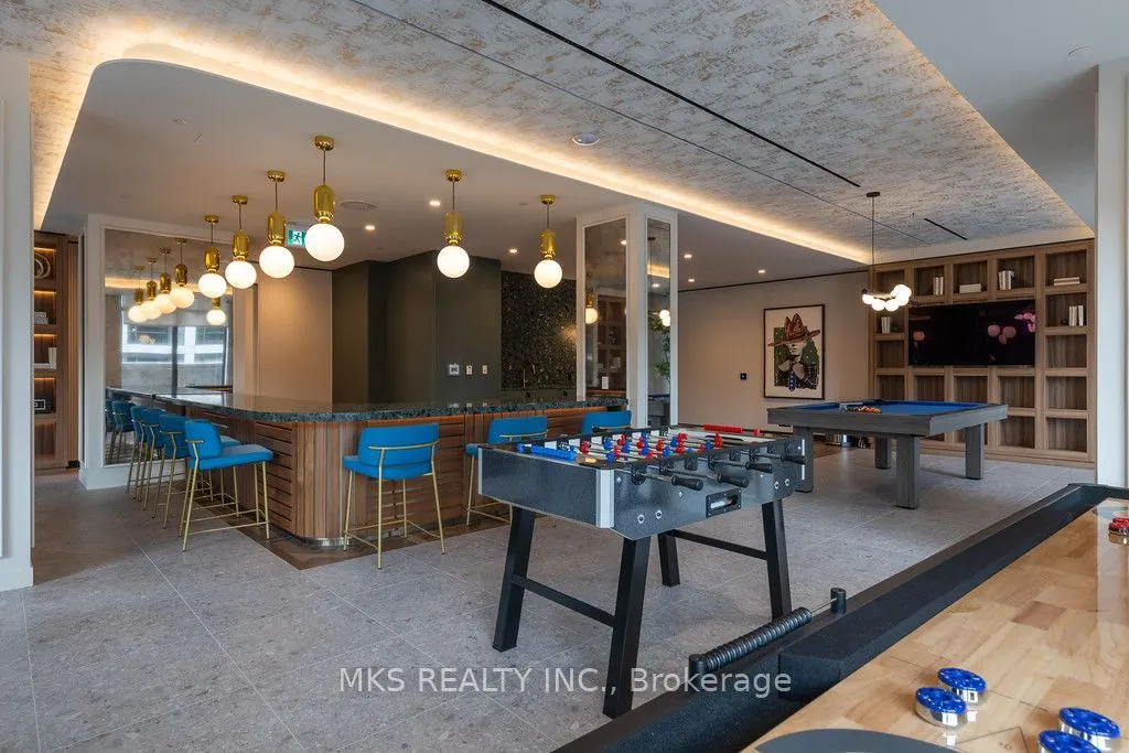180 Front Street E #2103