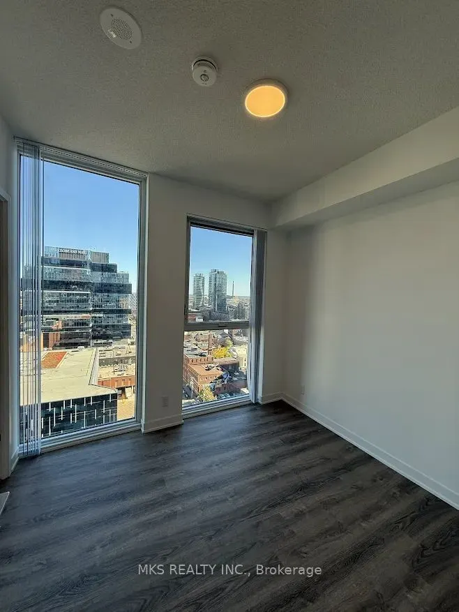 180 Front Street E #2103