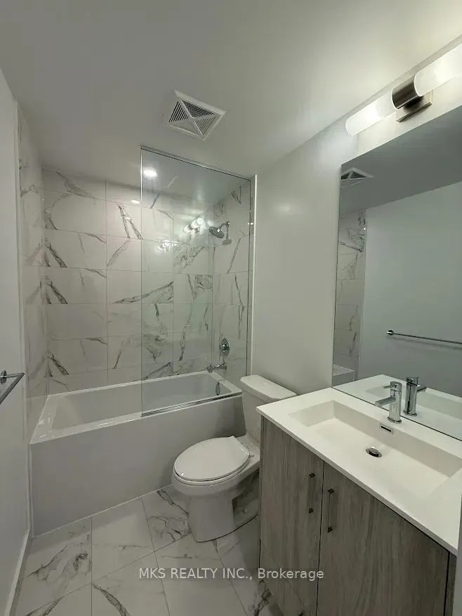 180 Front Street E #2103