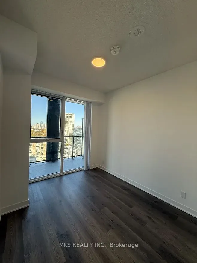 180 Front Street E #2716