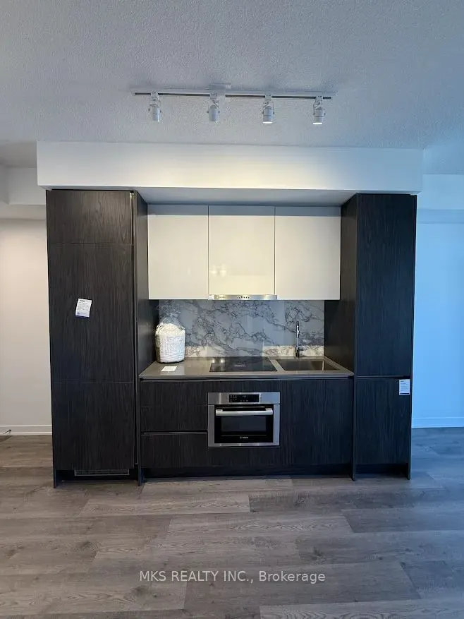 180 Front Street E #2716