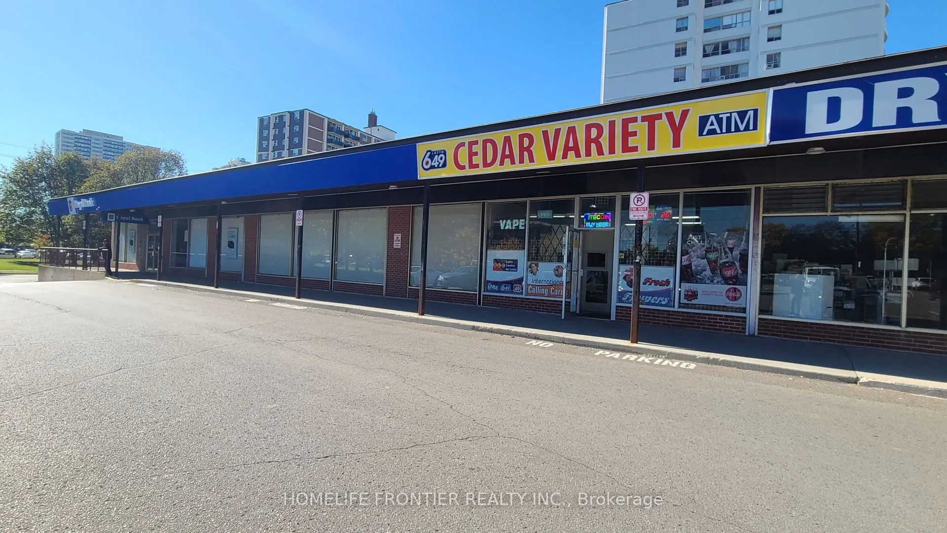 5978 Bathurst Street