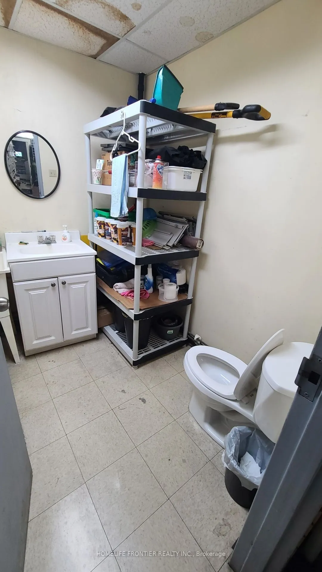 5978 Bathurst Street