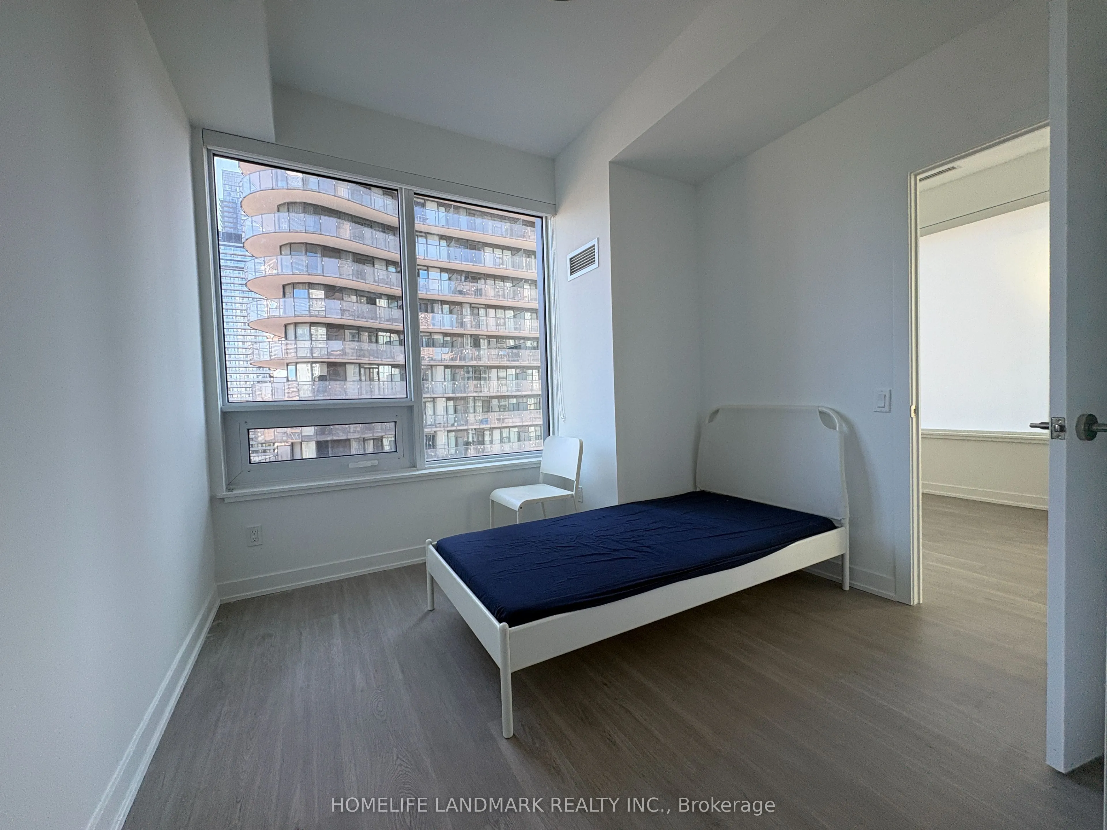 8 Wellesley Street W #1616