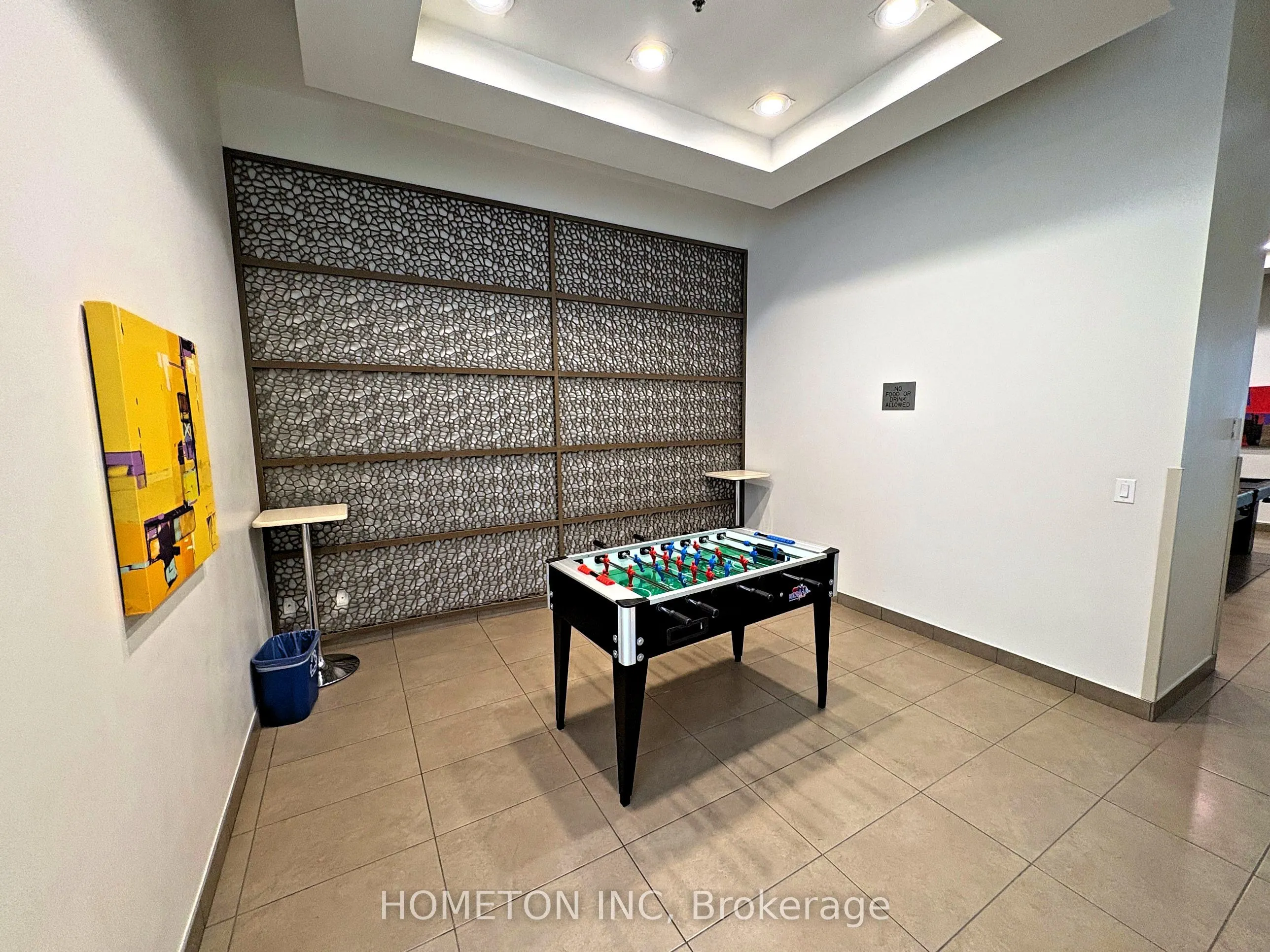 29 Singer Court #903
