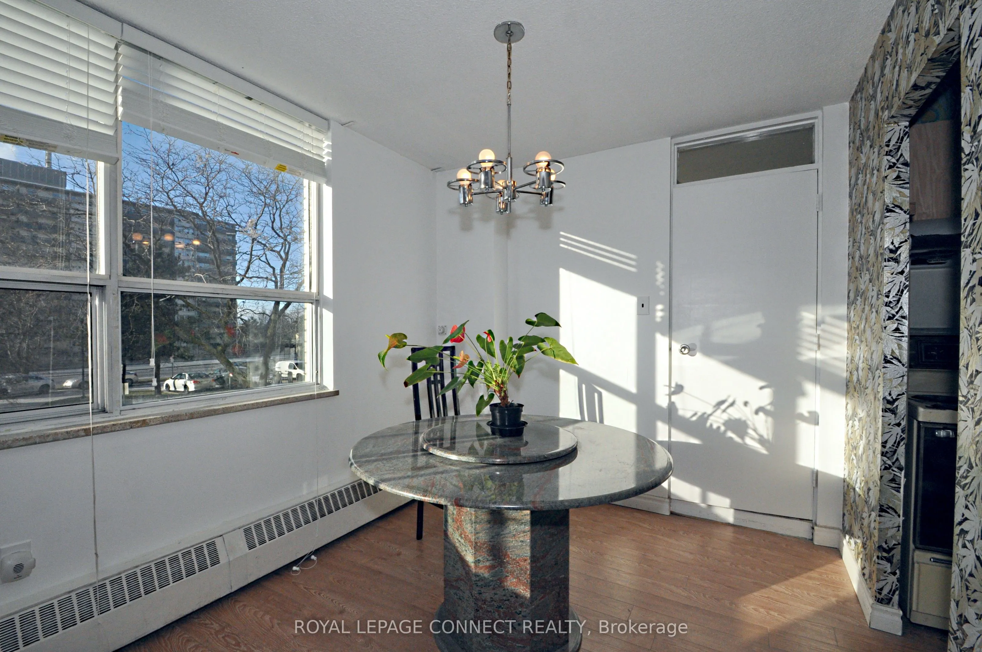 5 Parkway Forest Drive #206