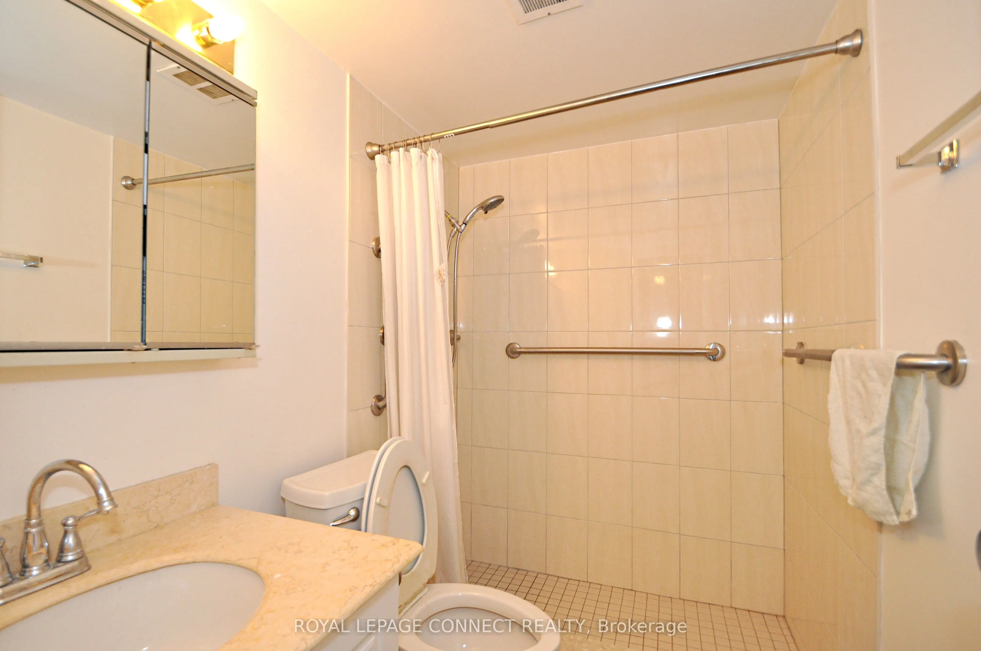 5 Parkway Forest Drive #206
