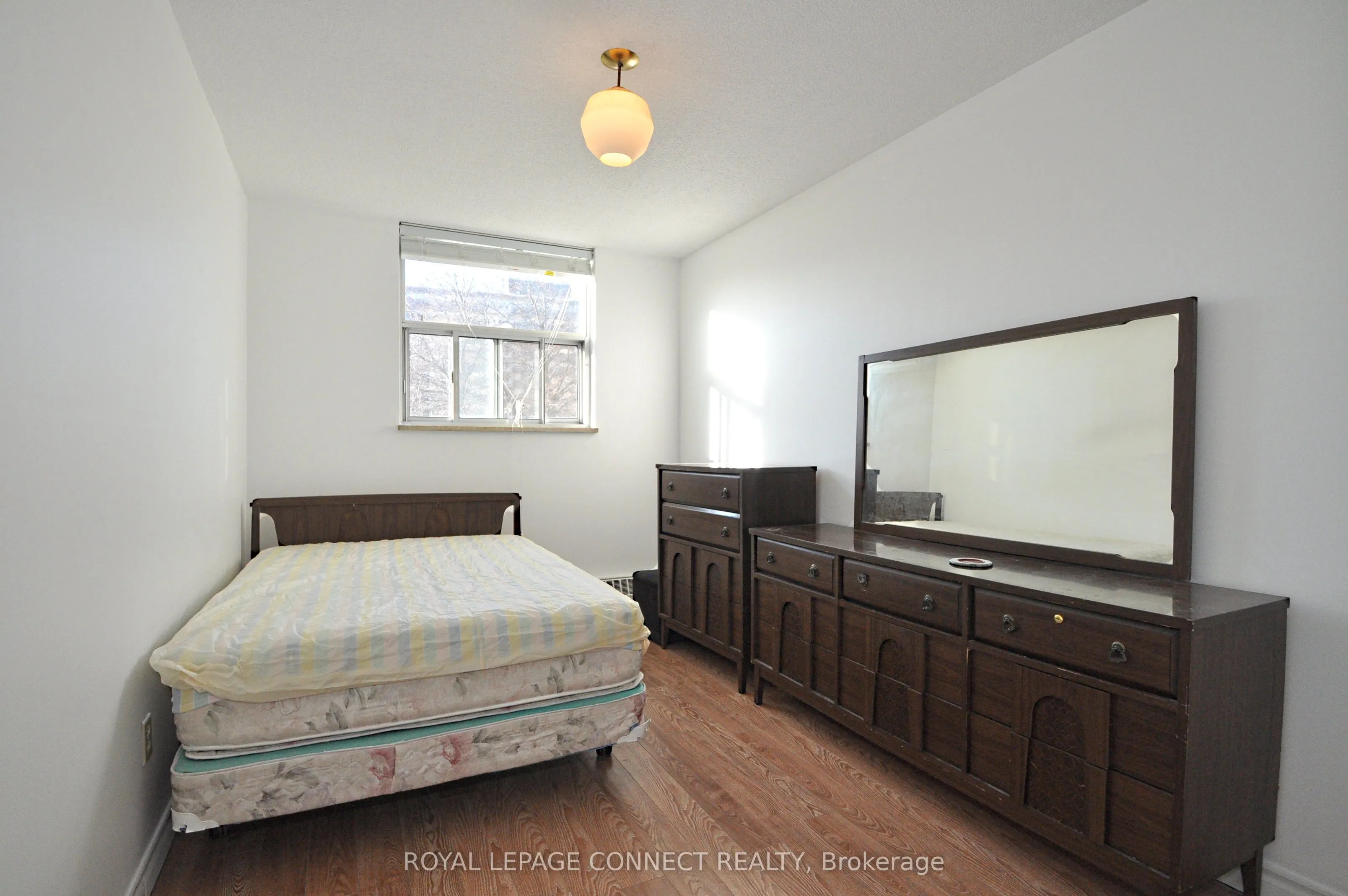 5 Parkway Forest Drive #206
