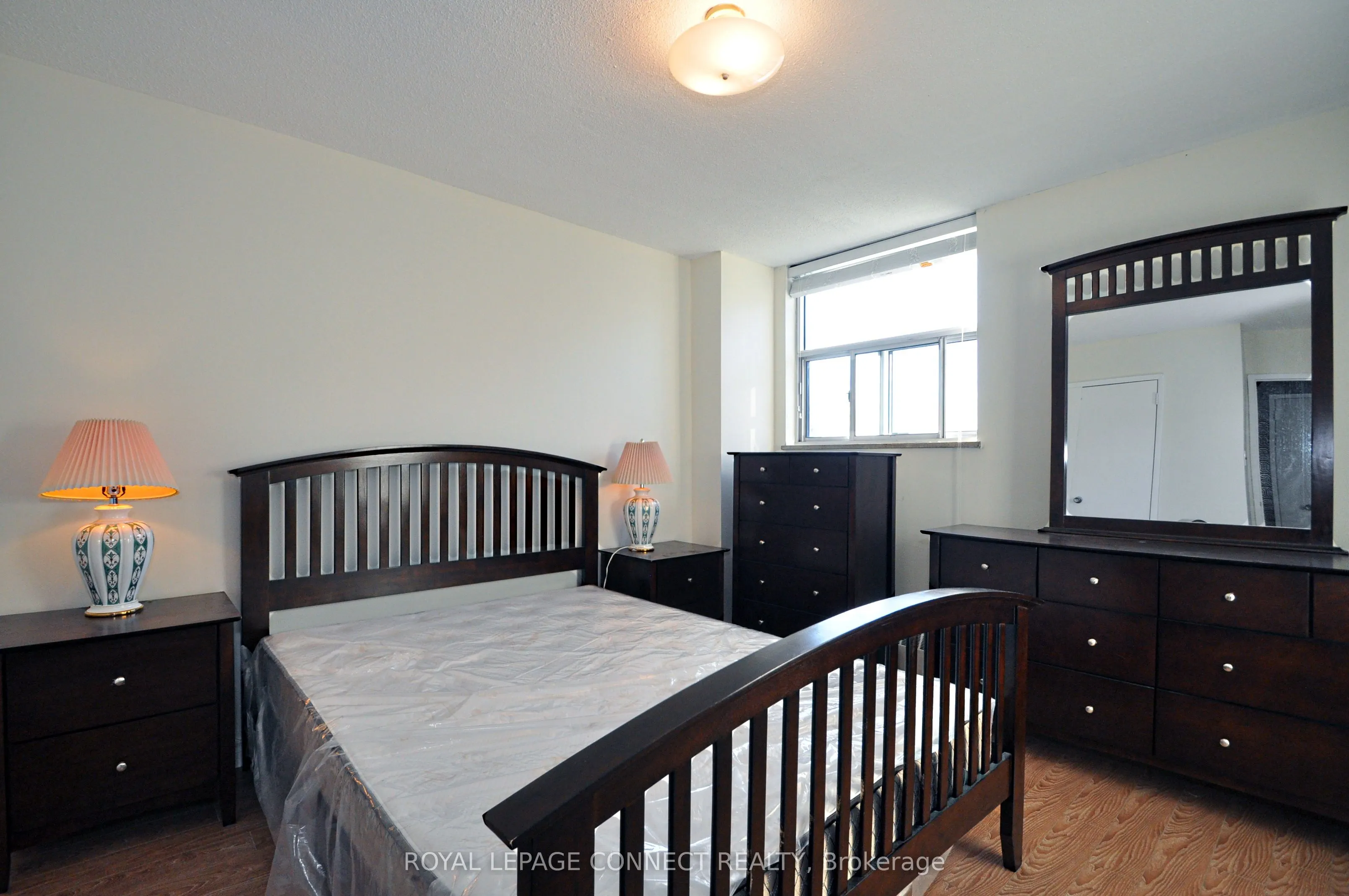 5 Parkway Forest Drive #206