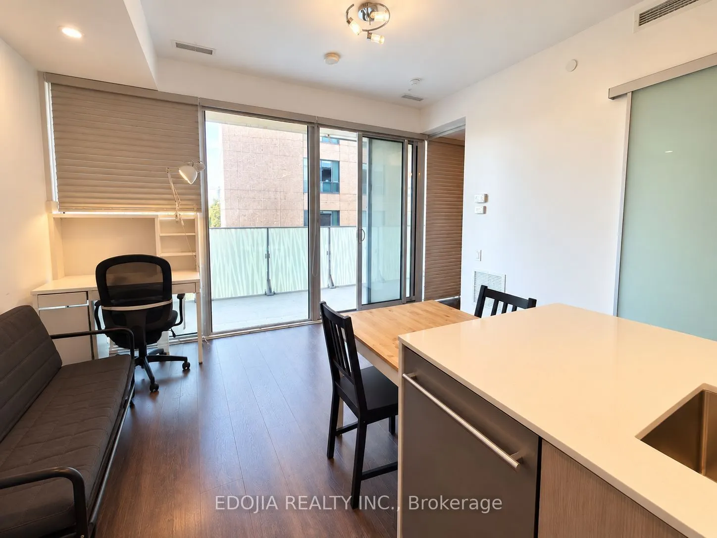 42 Charles Street E #1305