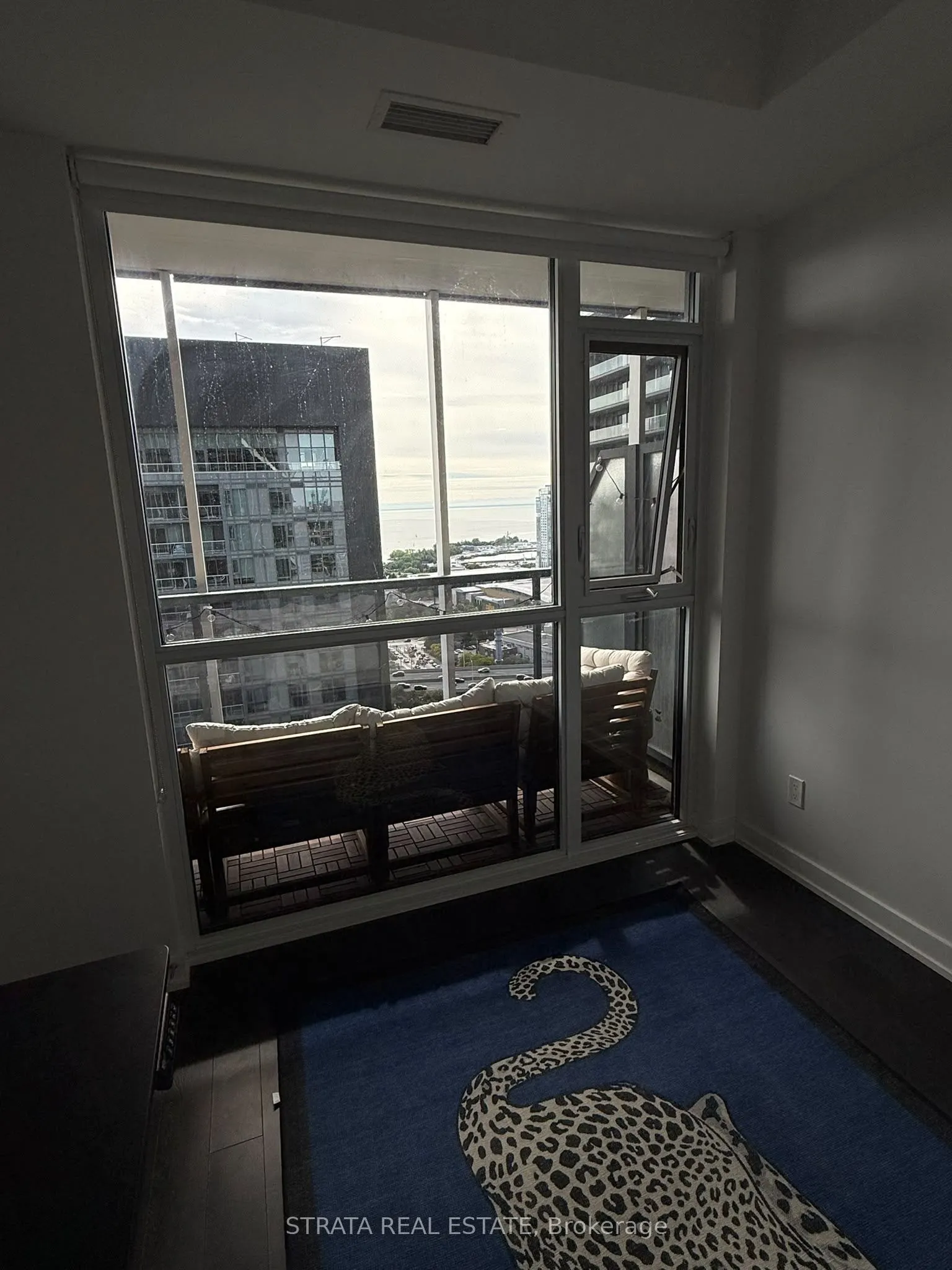 50 Ordnance Street #2401
