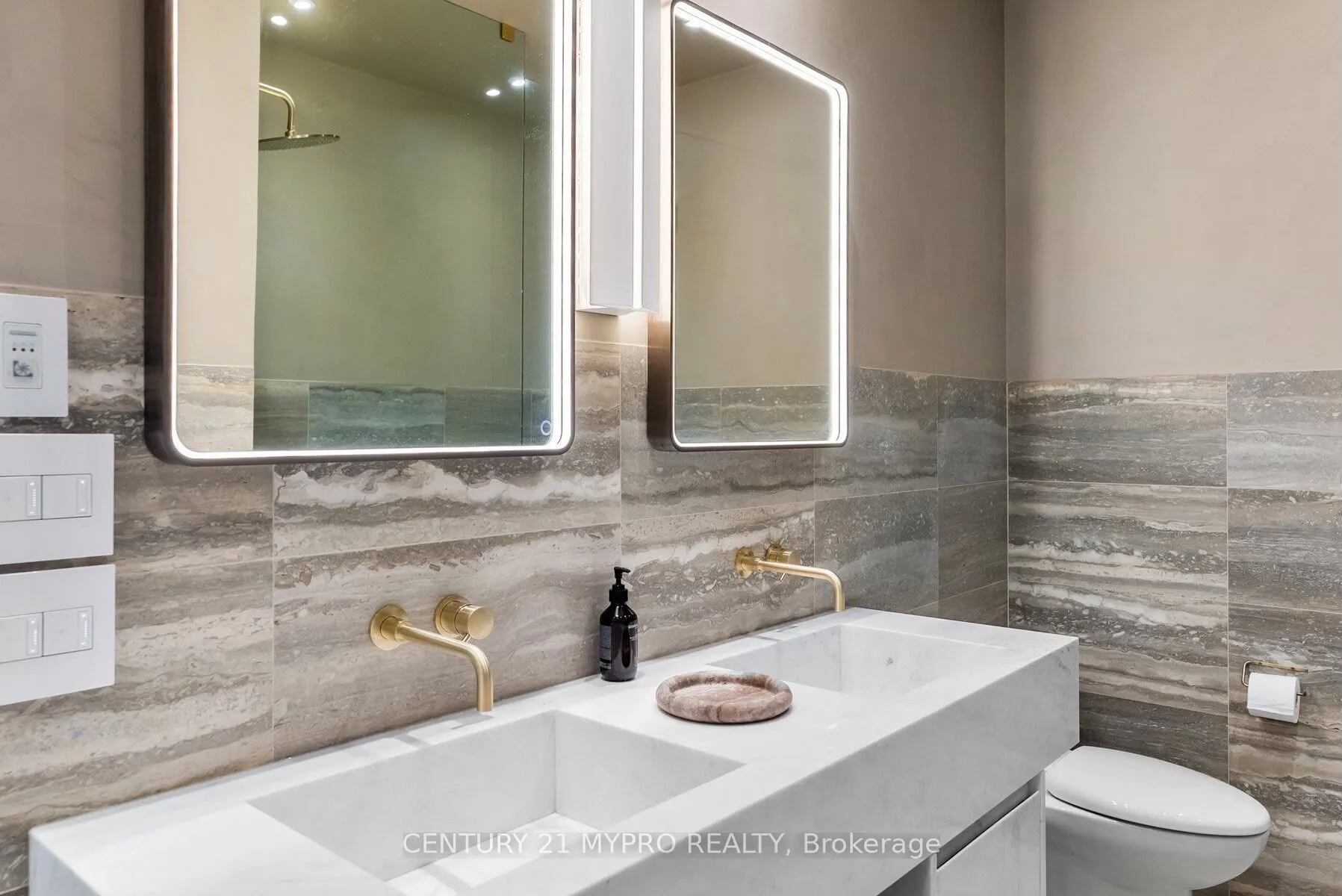 224 King Street W #3603